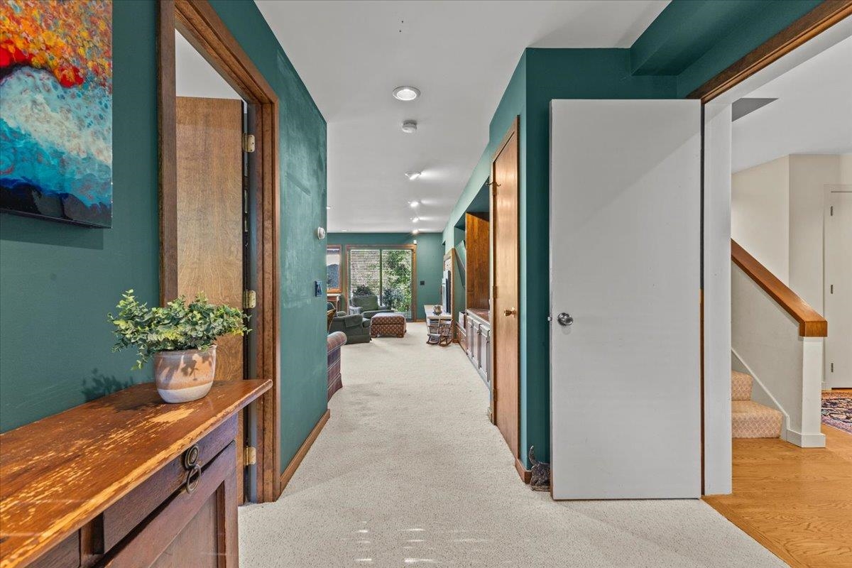 615 Field Road Unit: 73