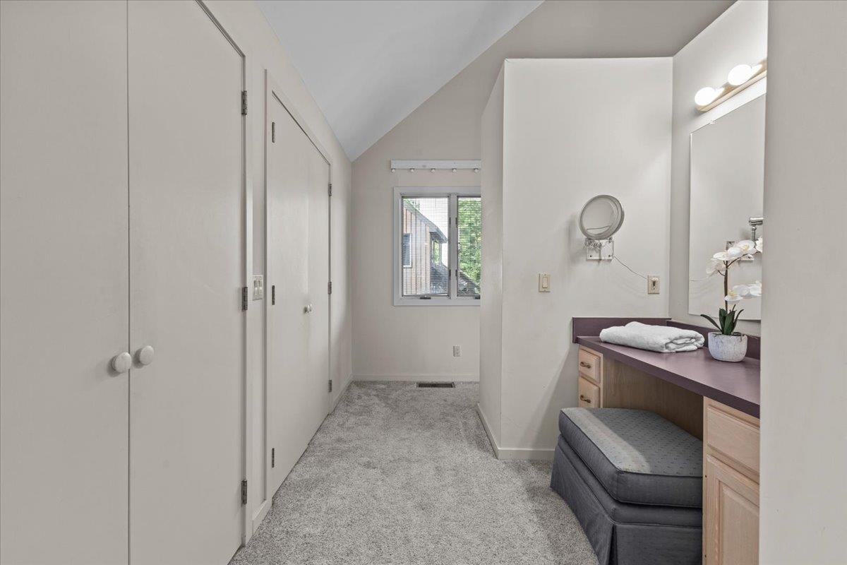 615 Field Road Unit: 73