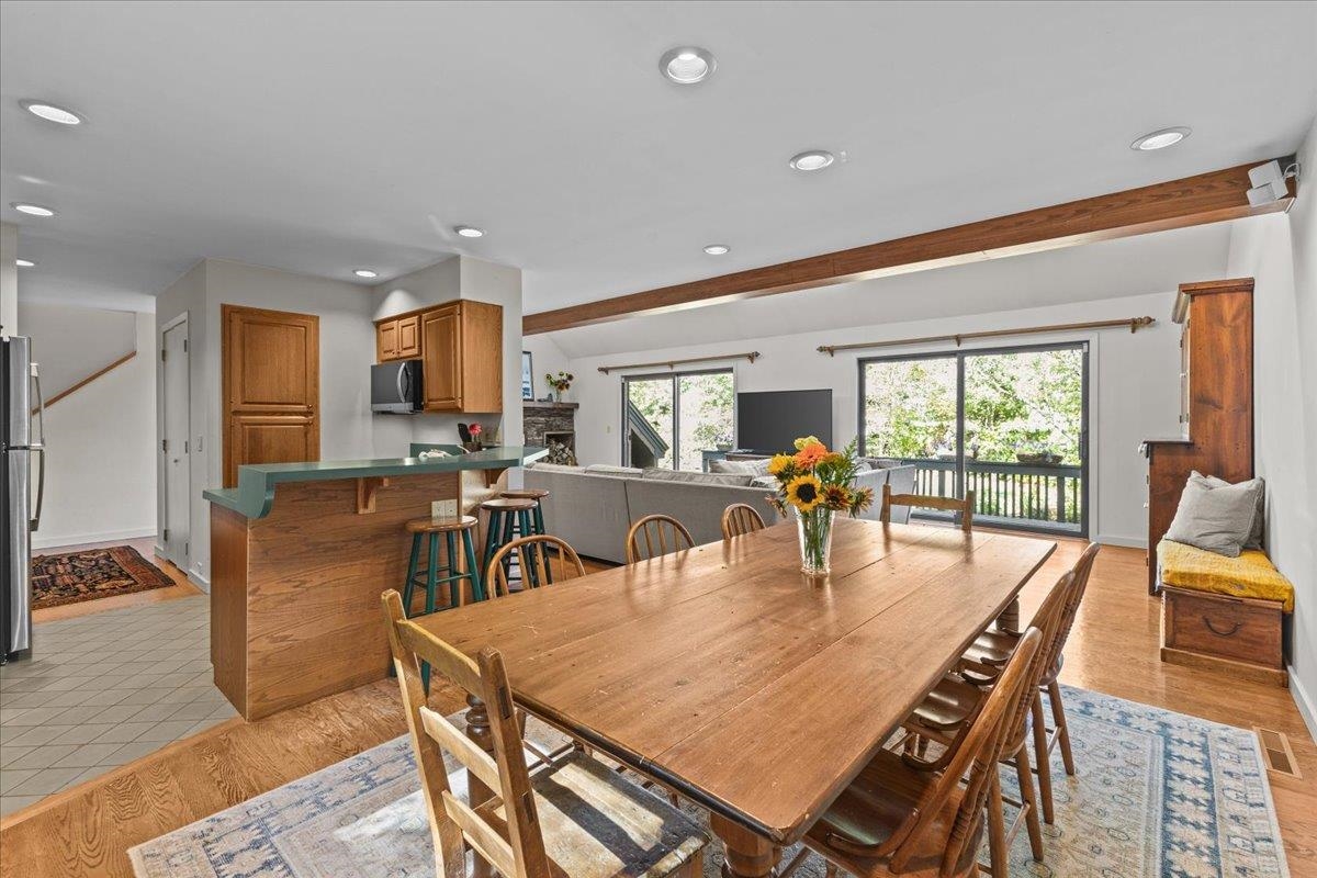 615 Field Road Unit: 73