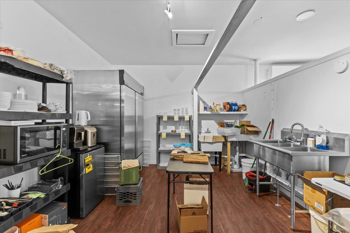 1799 Mountain Road Unit: 1