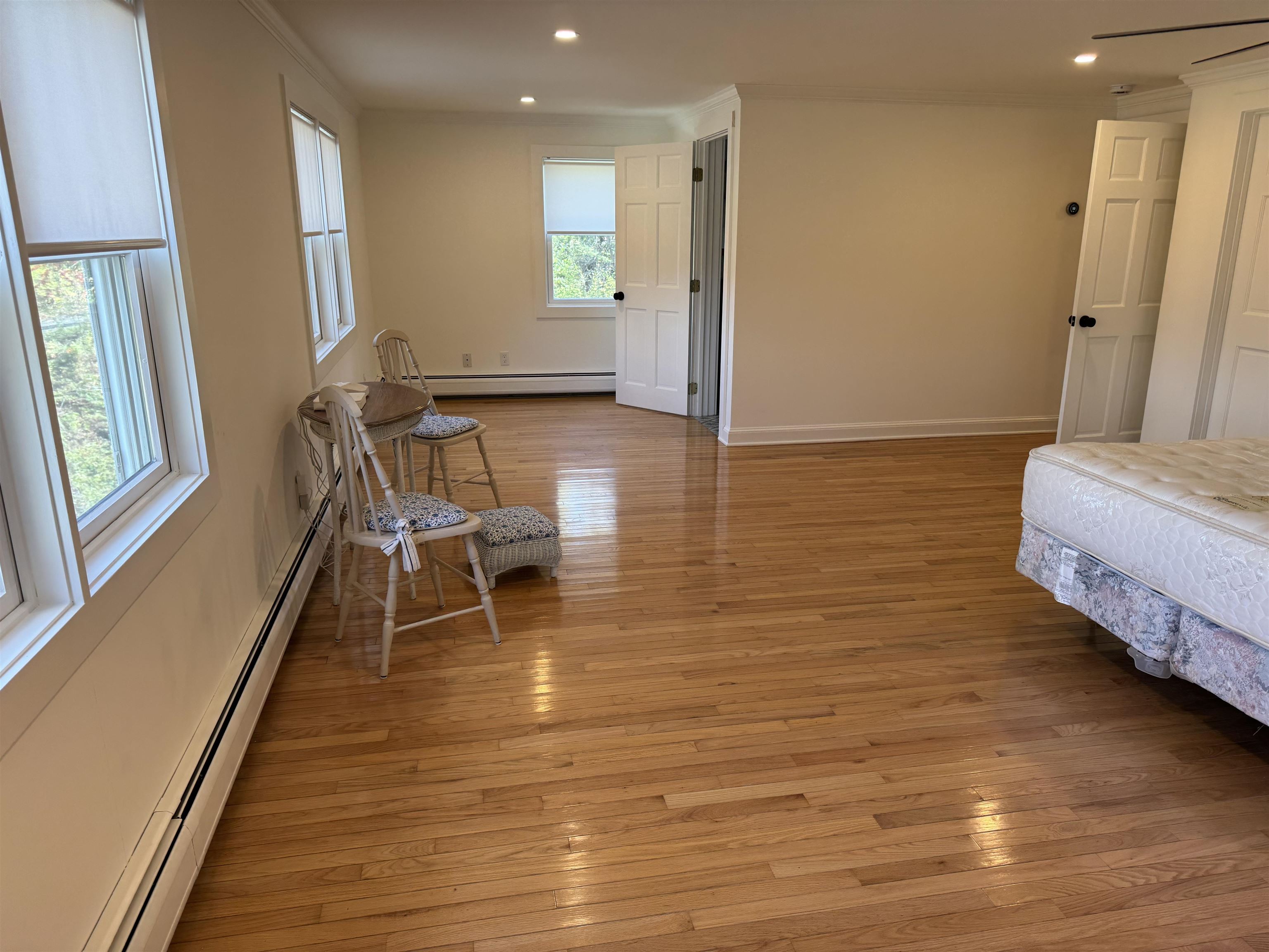 11 Barnes Hill