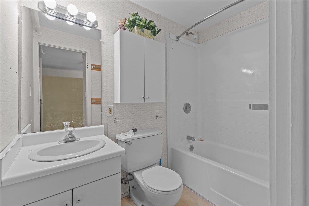 197 Mountainside Drive Unit: A303