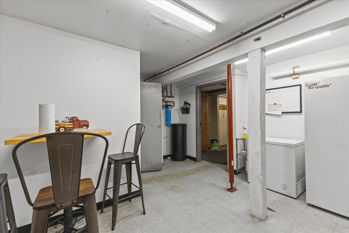 454 Mountain Road Unit: 2 & 3