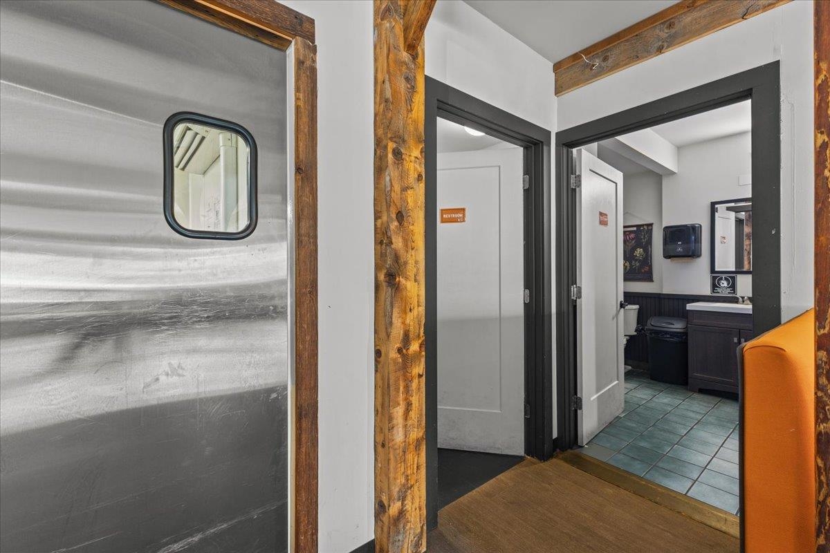 454 Mountain Road Unit: 2 & 3