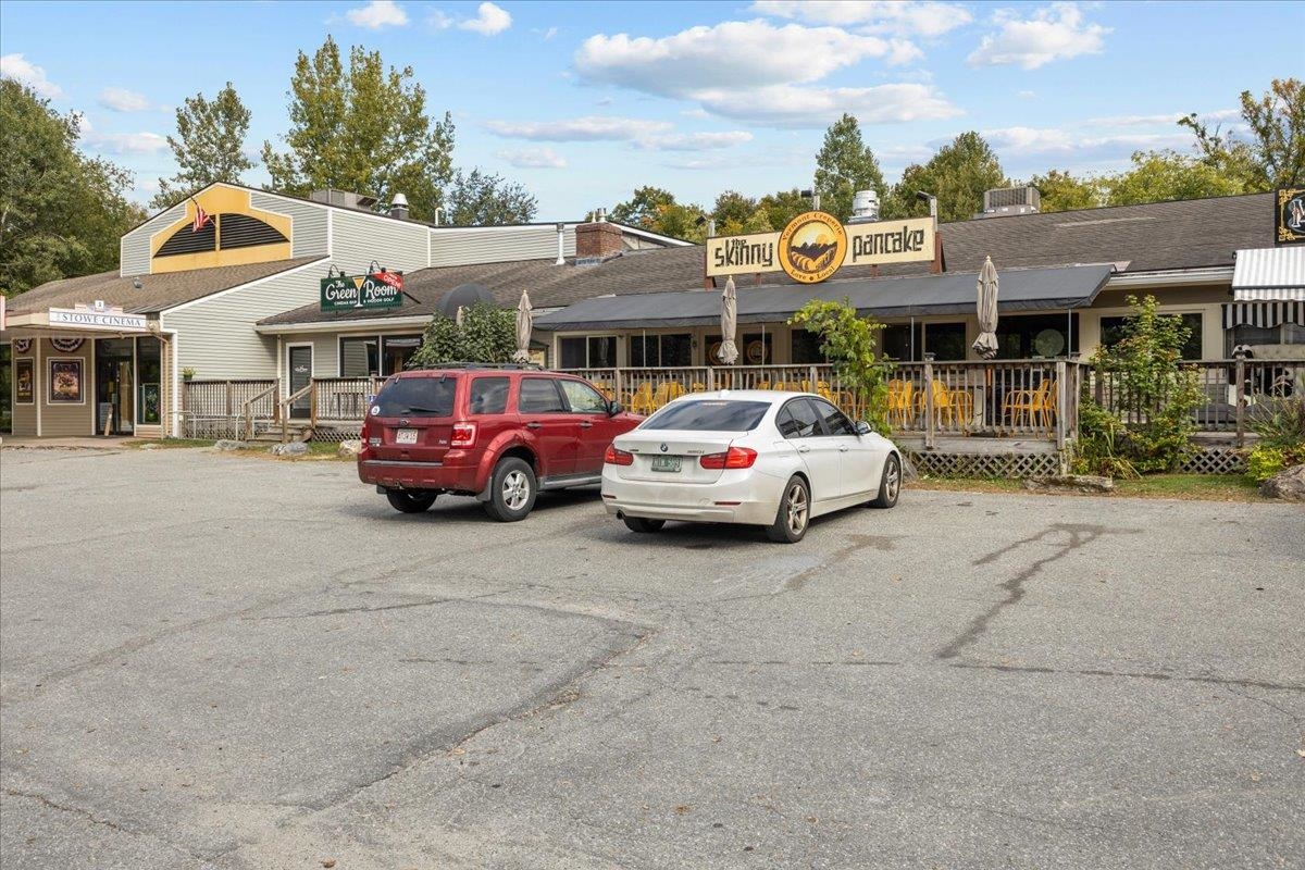 454 Mountain Road Unit: 2 & 3
