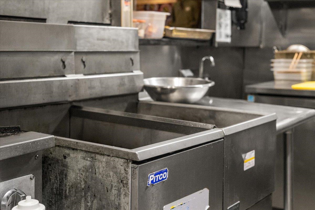 454 Mountain Road Unit: 2 & 3