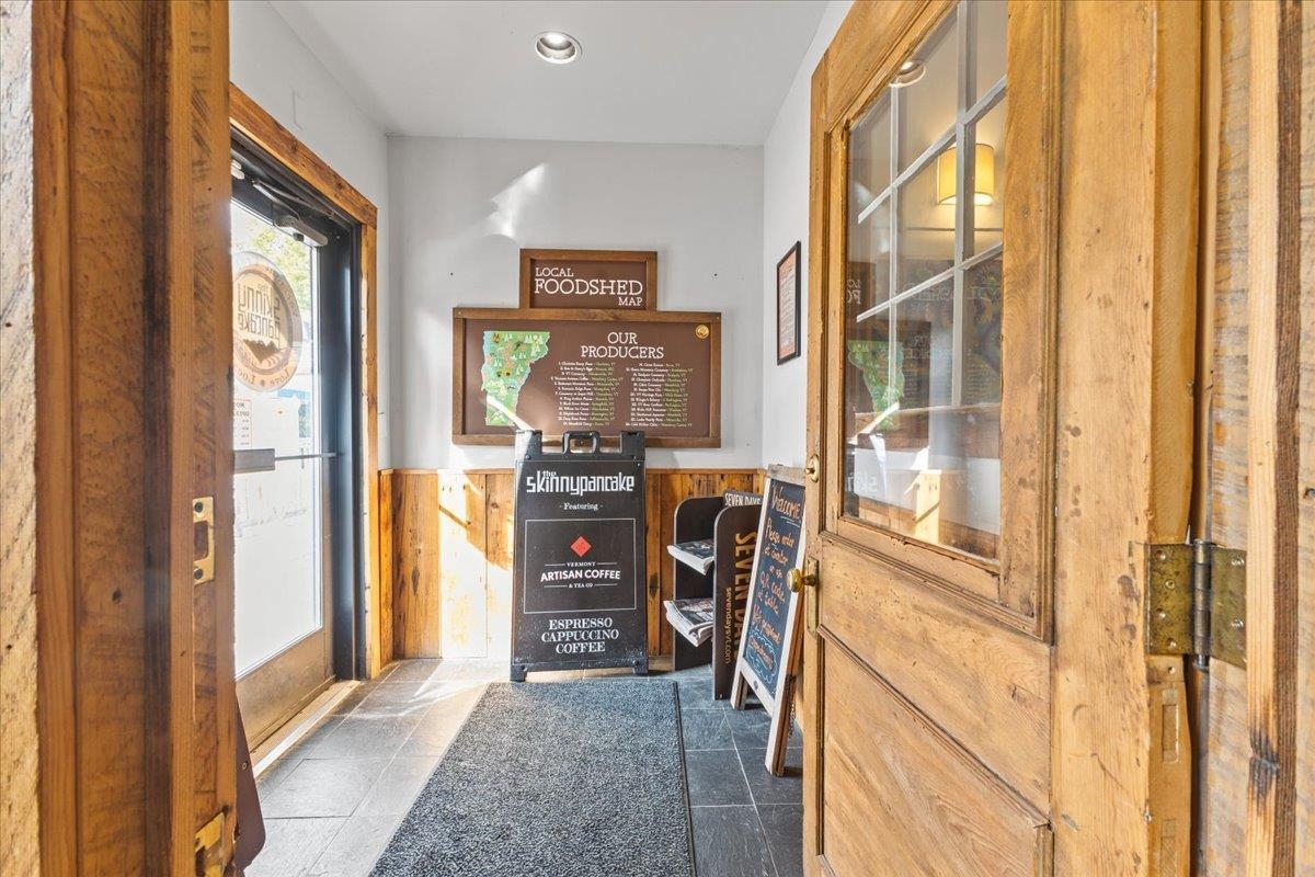 454 Mountain Road Unit: 2 & 3