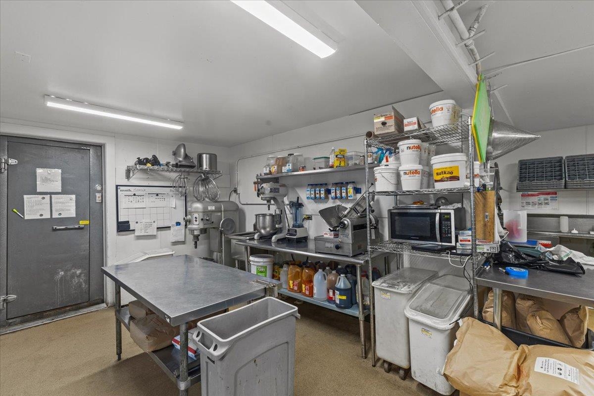 454 Mountain Road Unit: 2 & 3