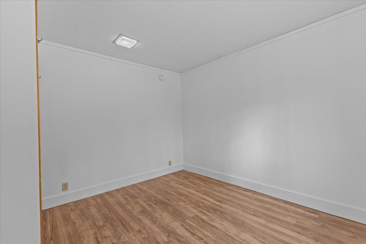 1324 Nebraska Valley Road