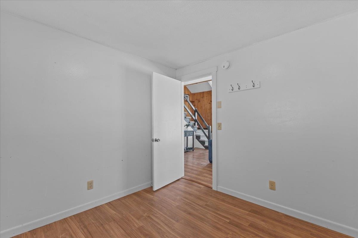 1324 Nebraska Valley Road