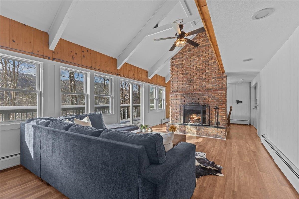 1324 Nebraska Valley Road