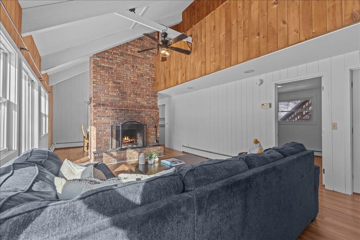 1324 Nebraska Valley Road