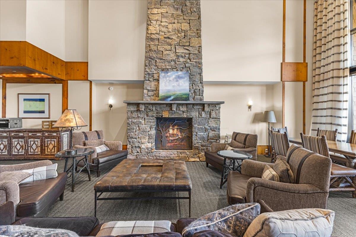 7412 Mountain Road Unit: 403 04-046