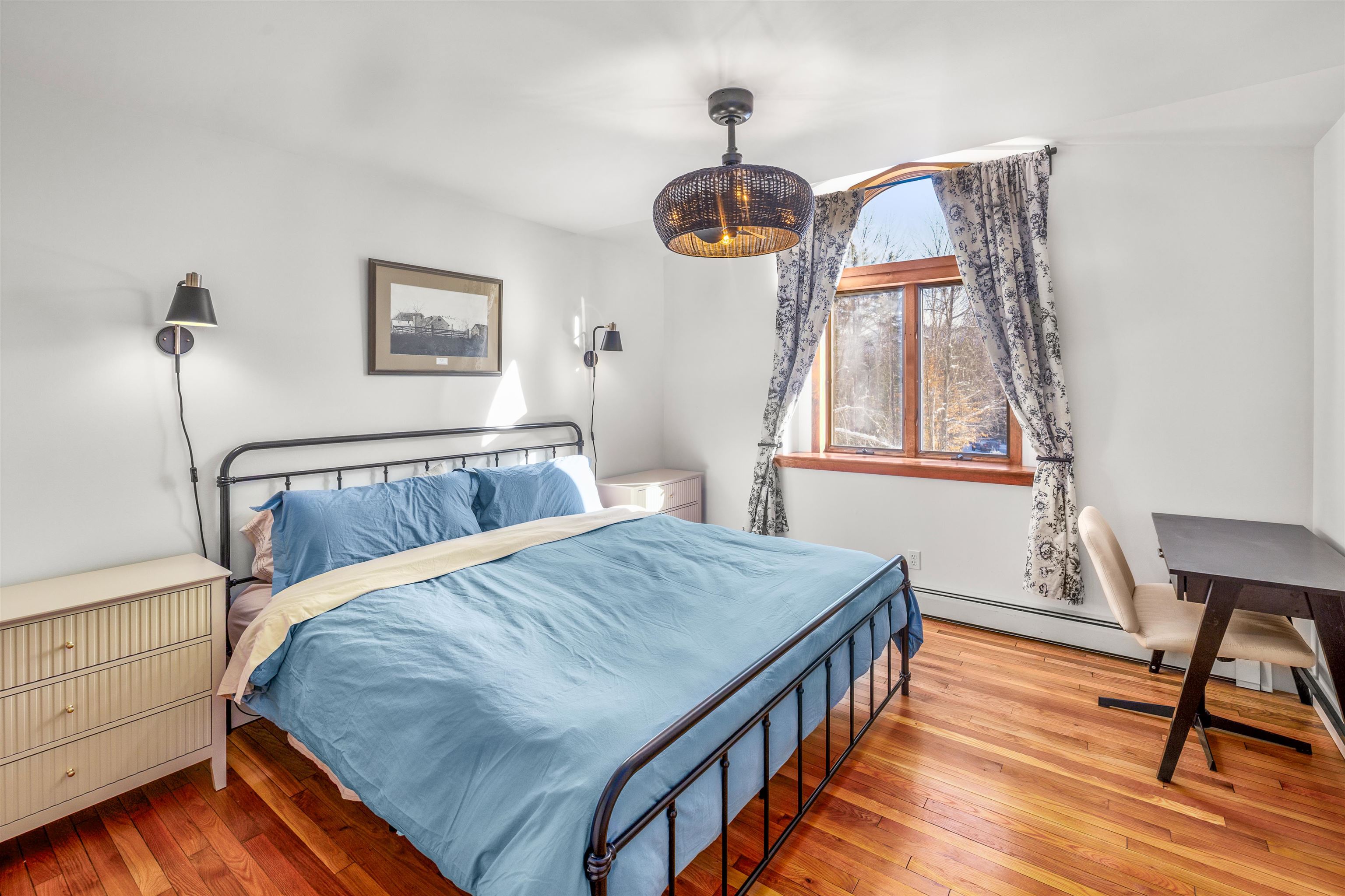595 Worcester Loop