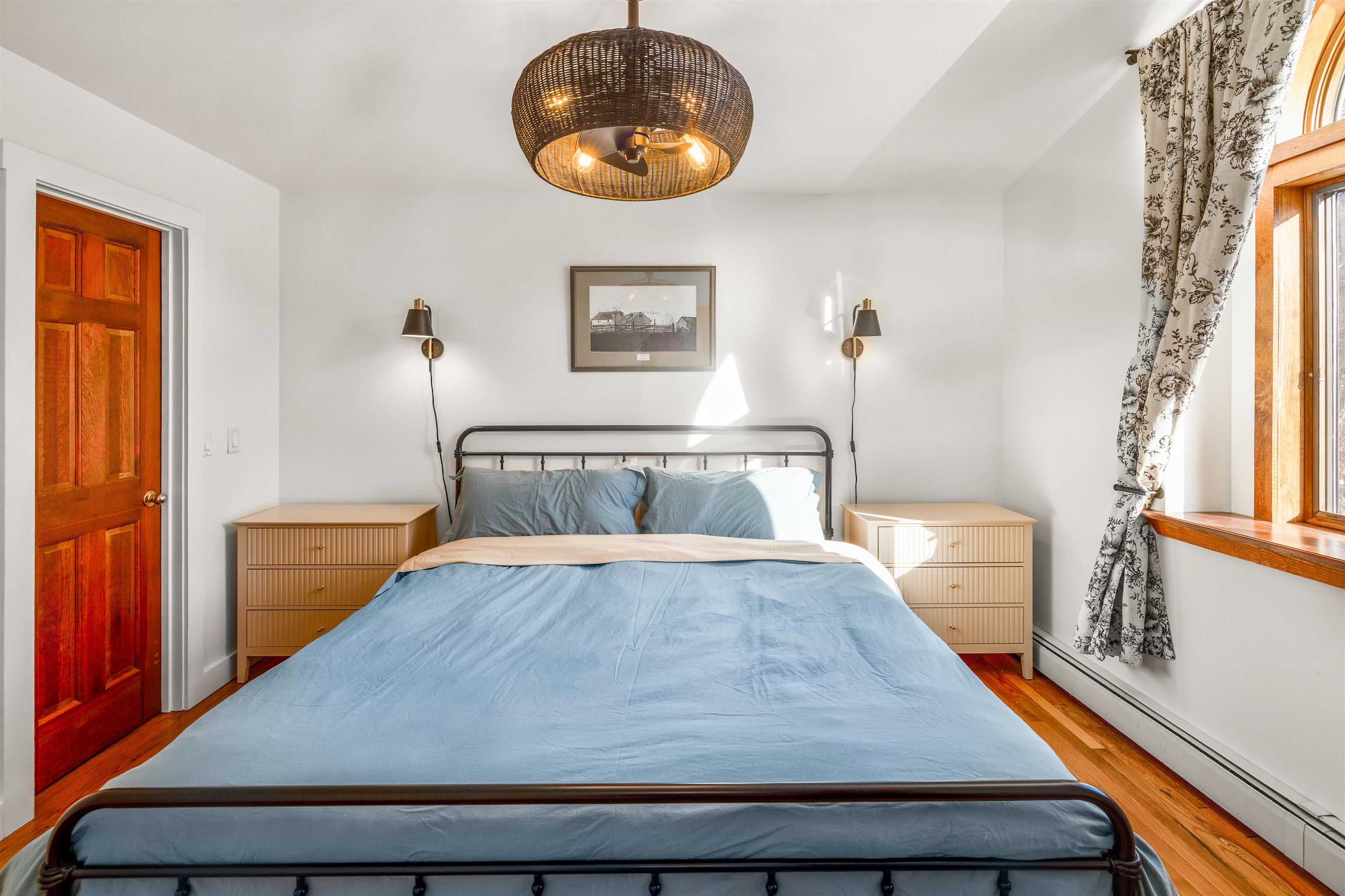 595 Worcester Loop