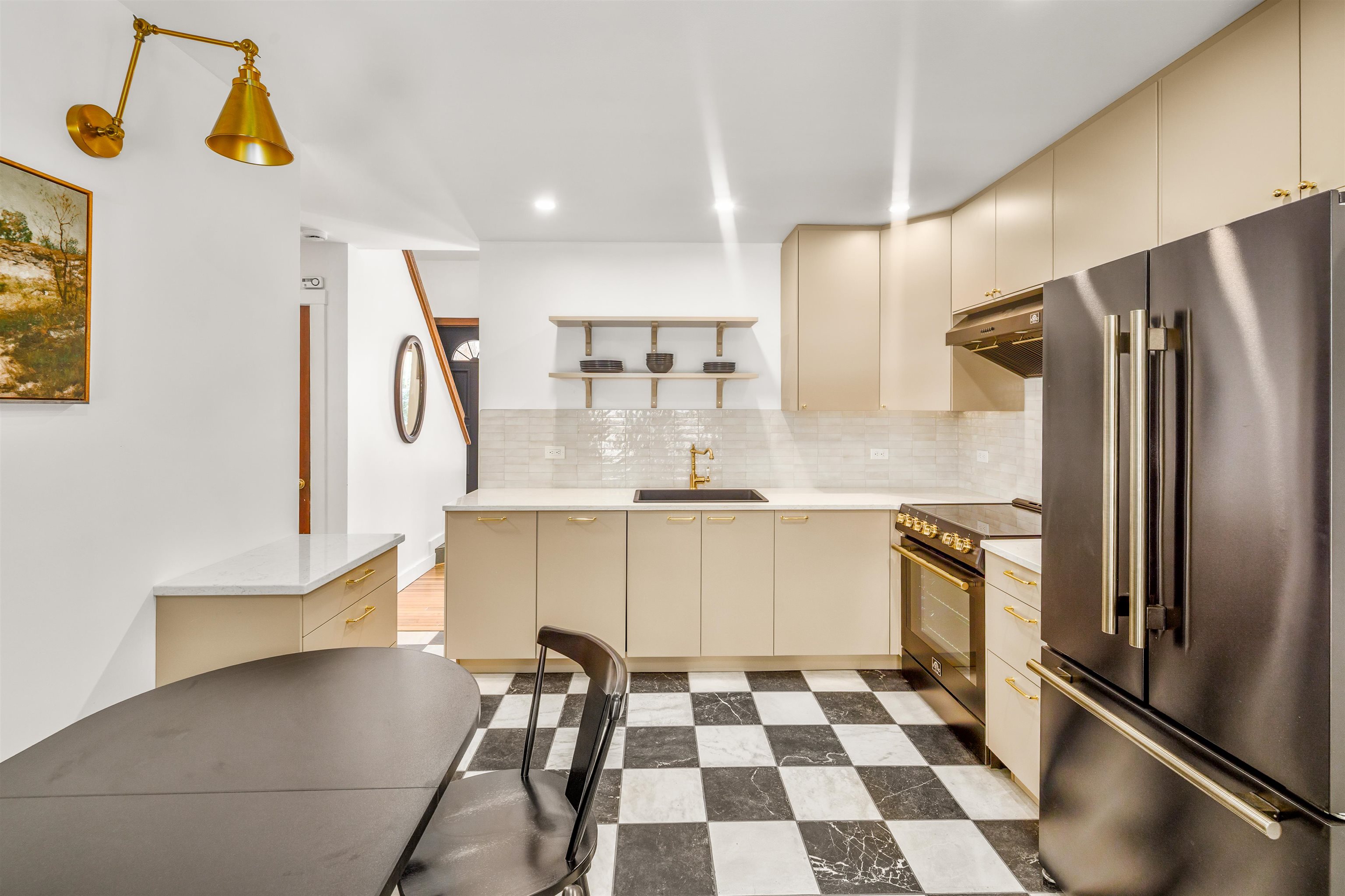 595 Worcester Loop