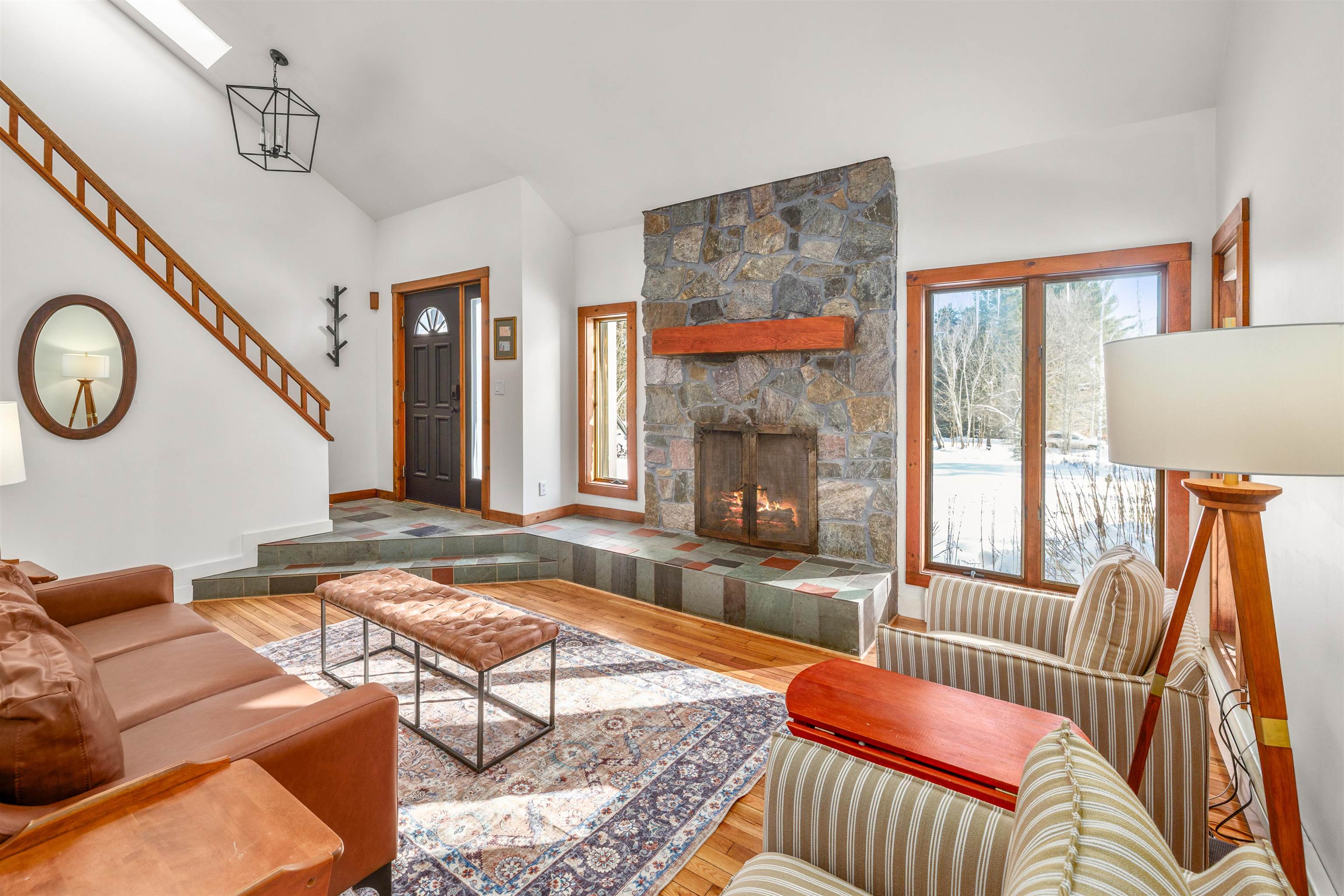 595 Worcester Loop