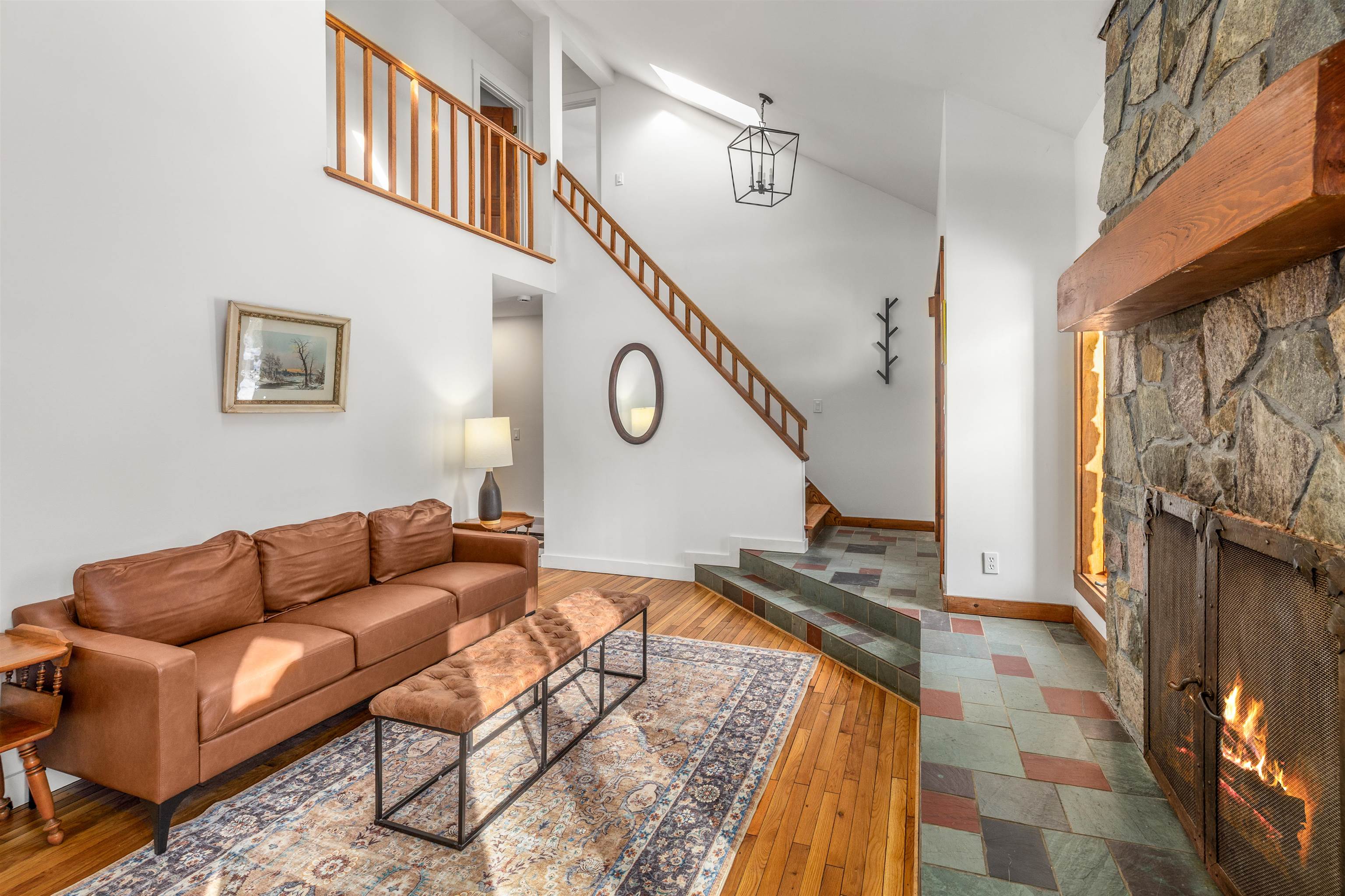 595 Worcester Loop