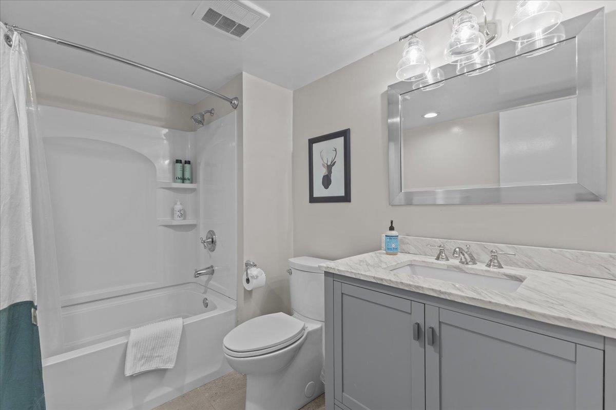 51 Tollhouse Lane Unit: 6A