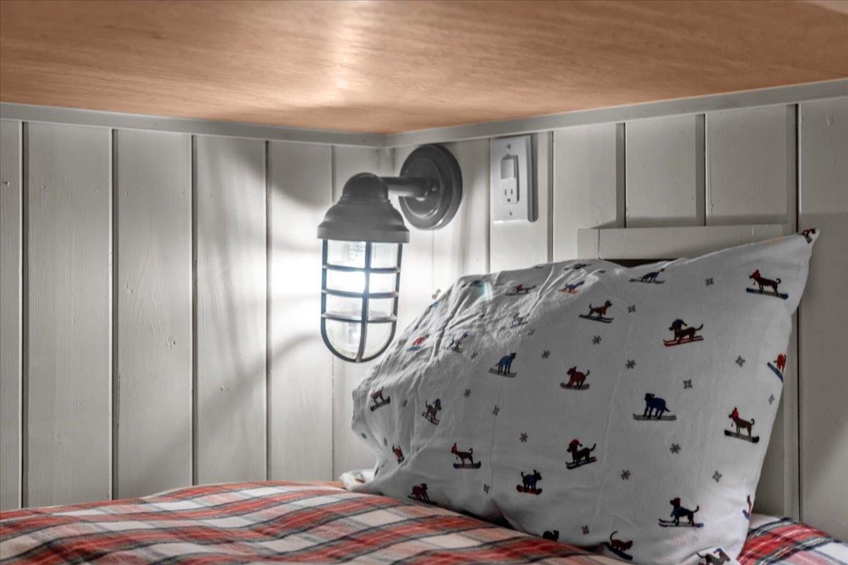 51 Tollhouse Lane Unit: 6A