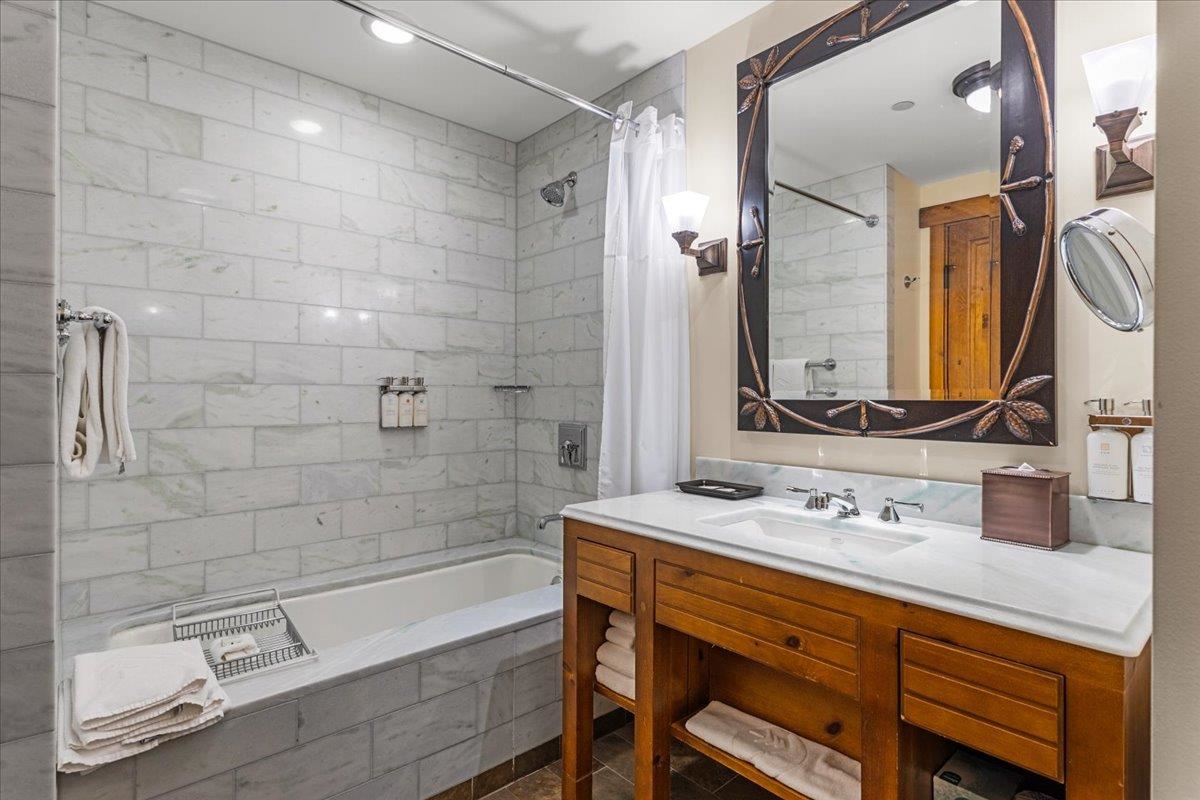 7412 Mountain Road Unit: 03-01, #406