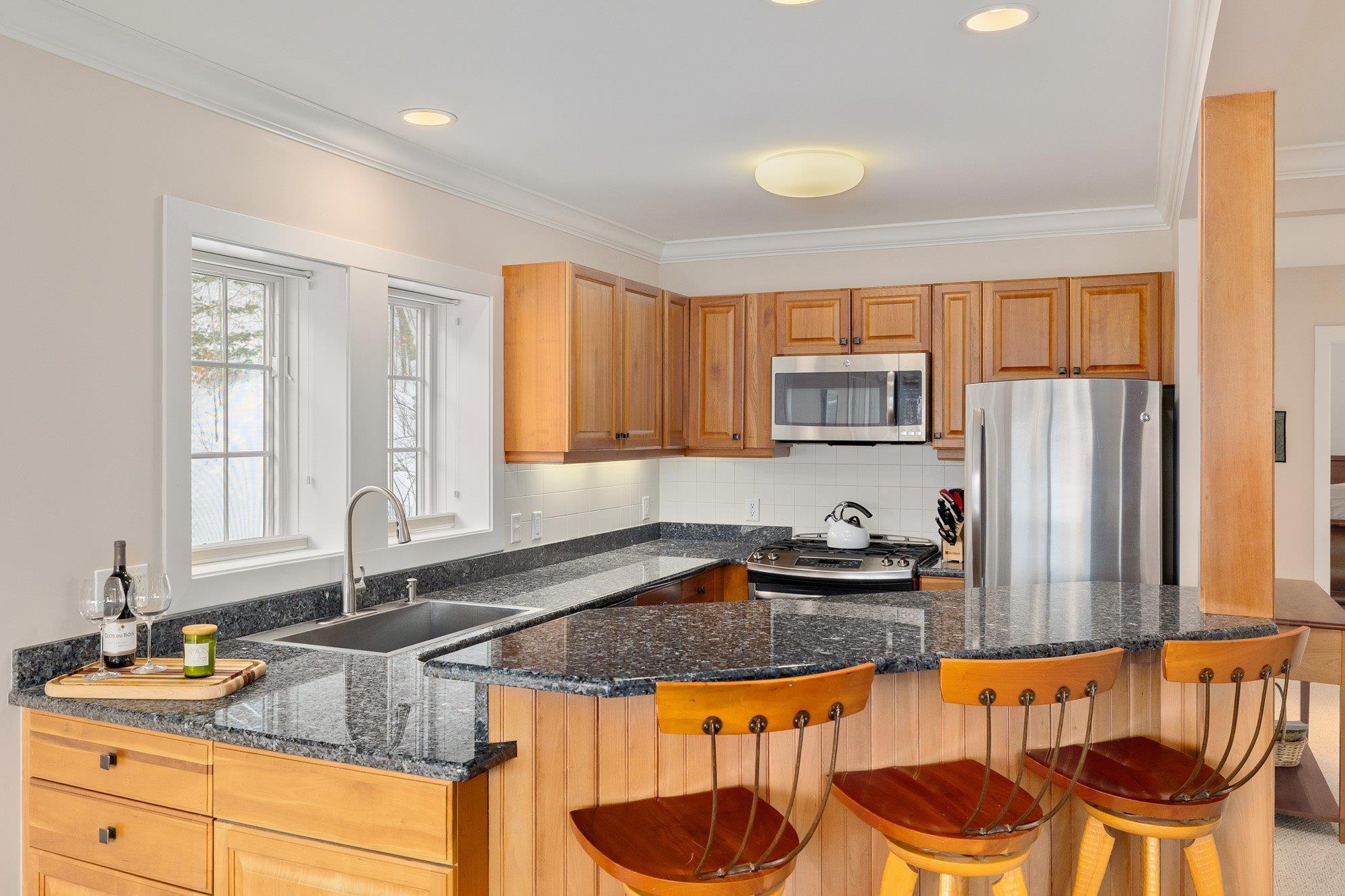 646 Topnotch Drive Unit: Unit B