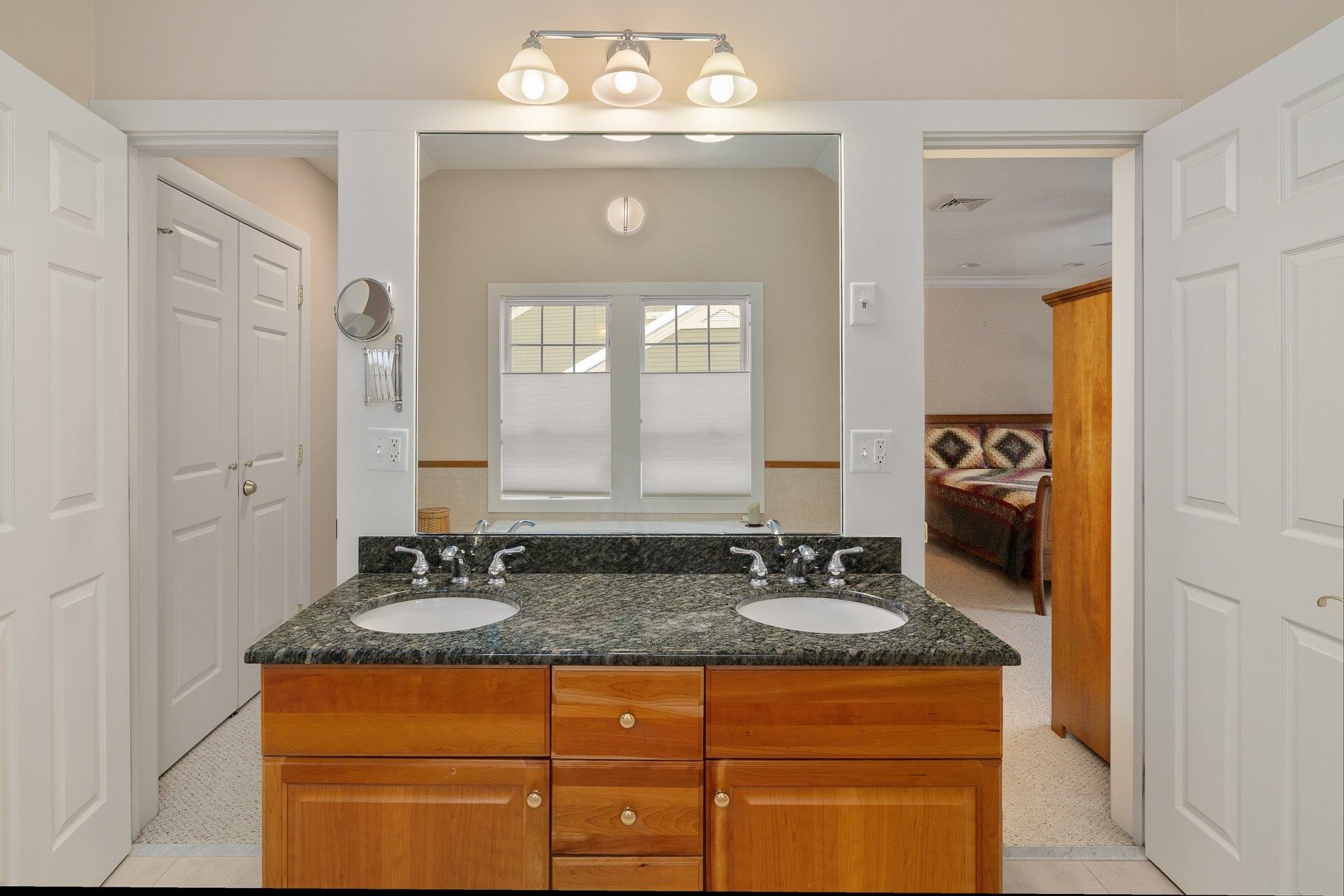 646 Topnotch Drive Unit: Unit B