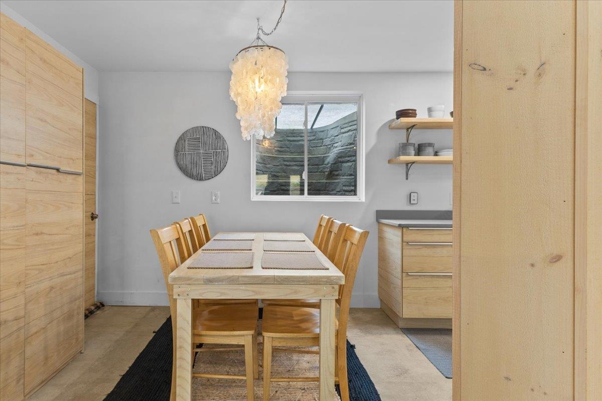 454 Mountain Road Unit: 8