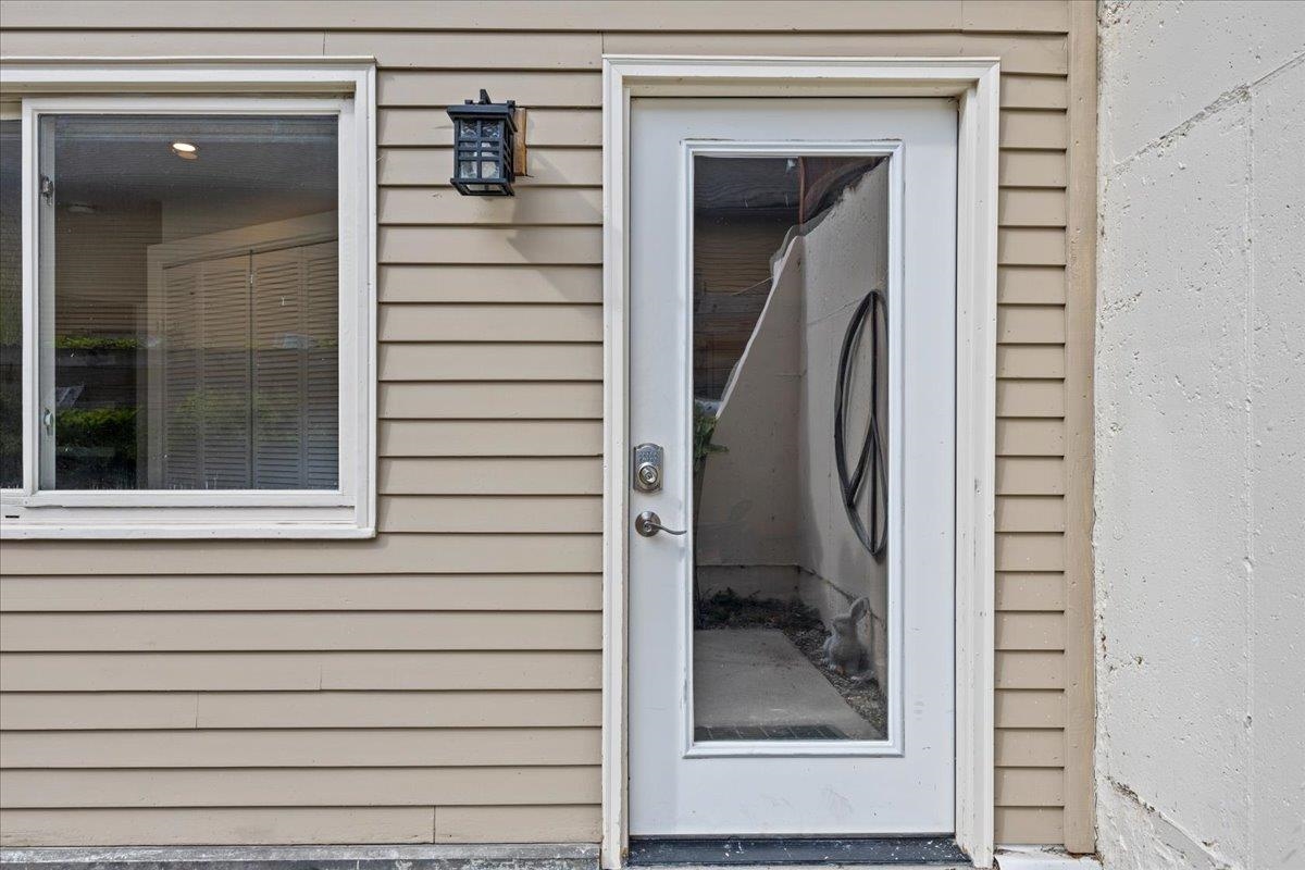 454 Mountain Road Unit: 8