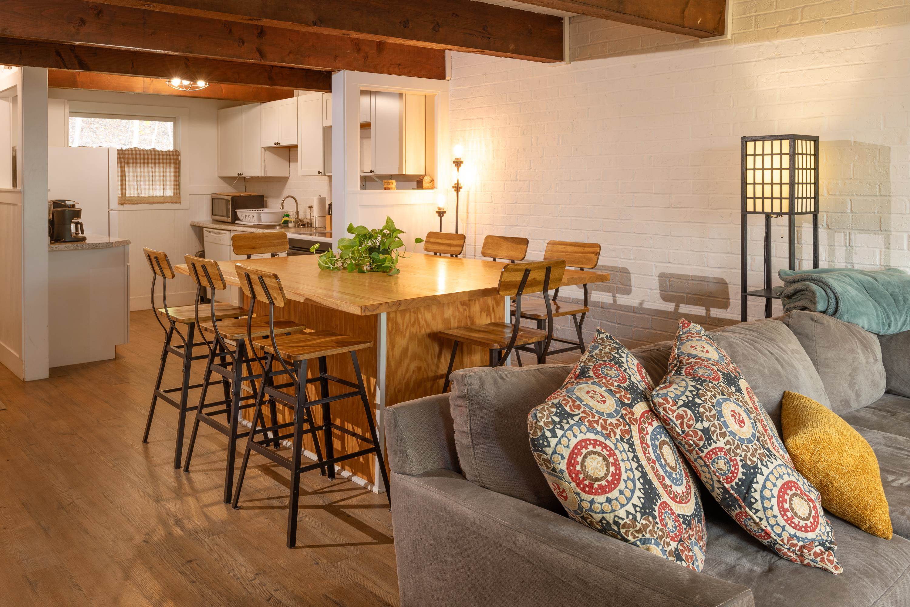 67 Fox Hill Unit: #3