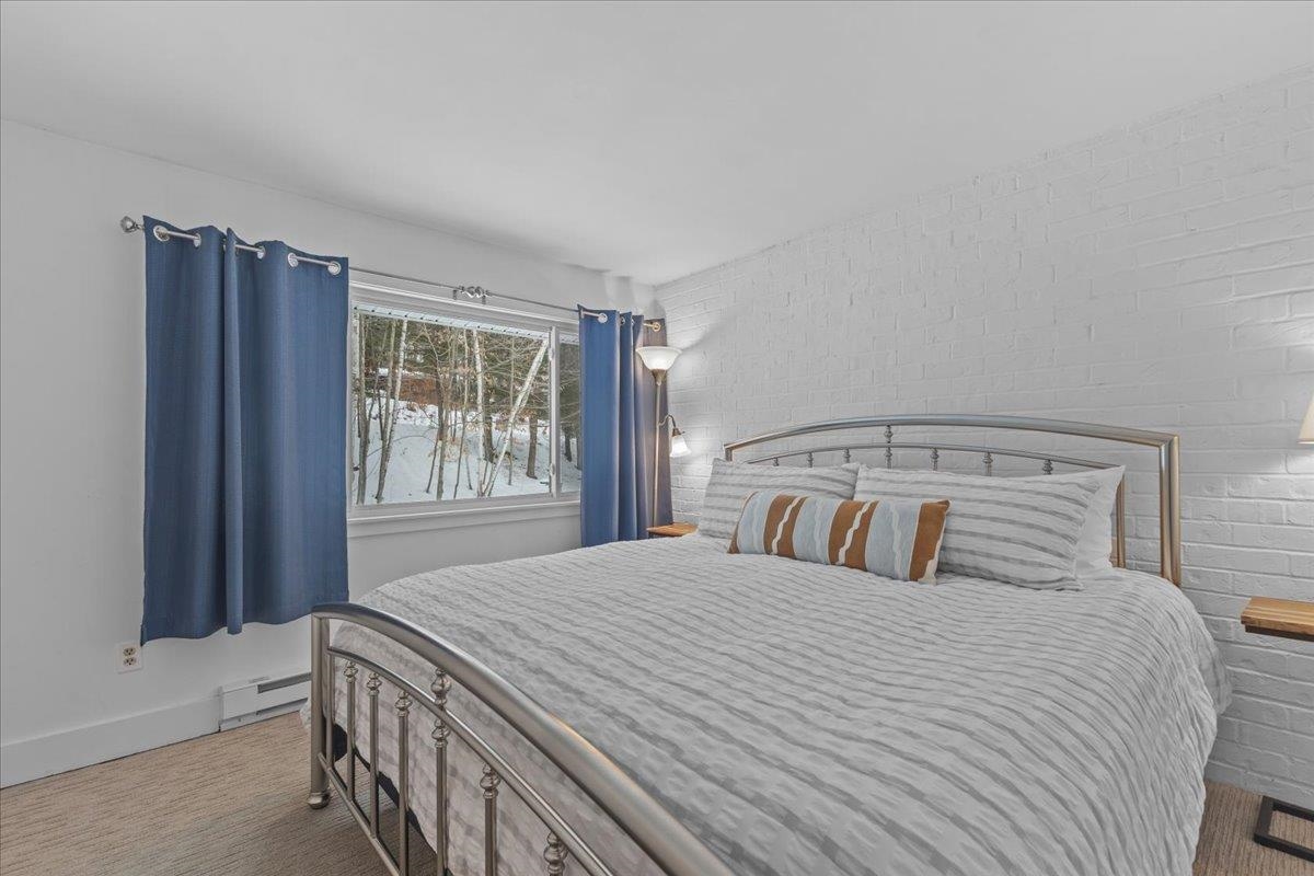 67 Fox Hill Unit: #3