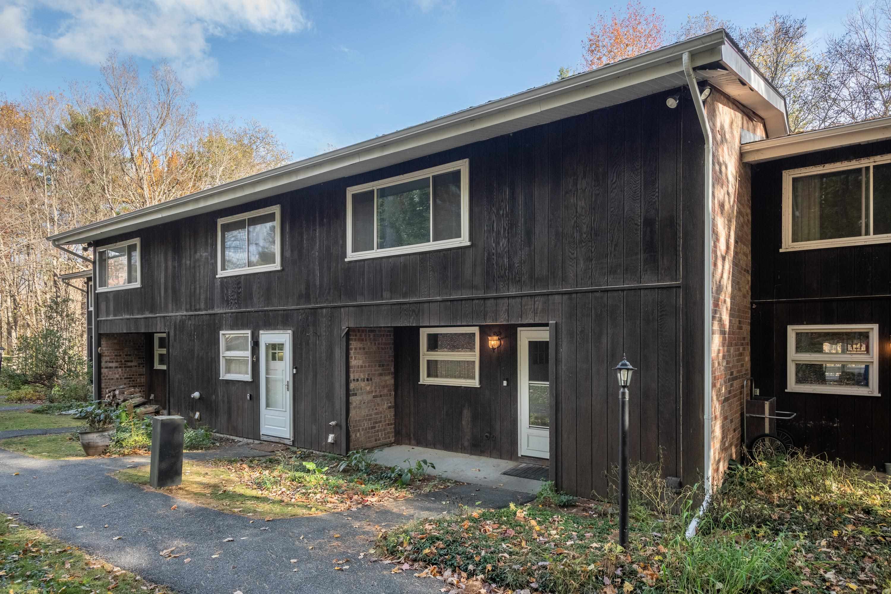 67 Fox Hill Unit: #3