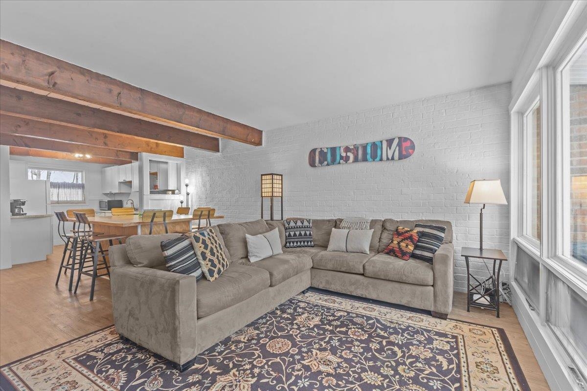 67 Fox Hill Unit: #3