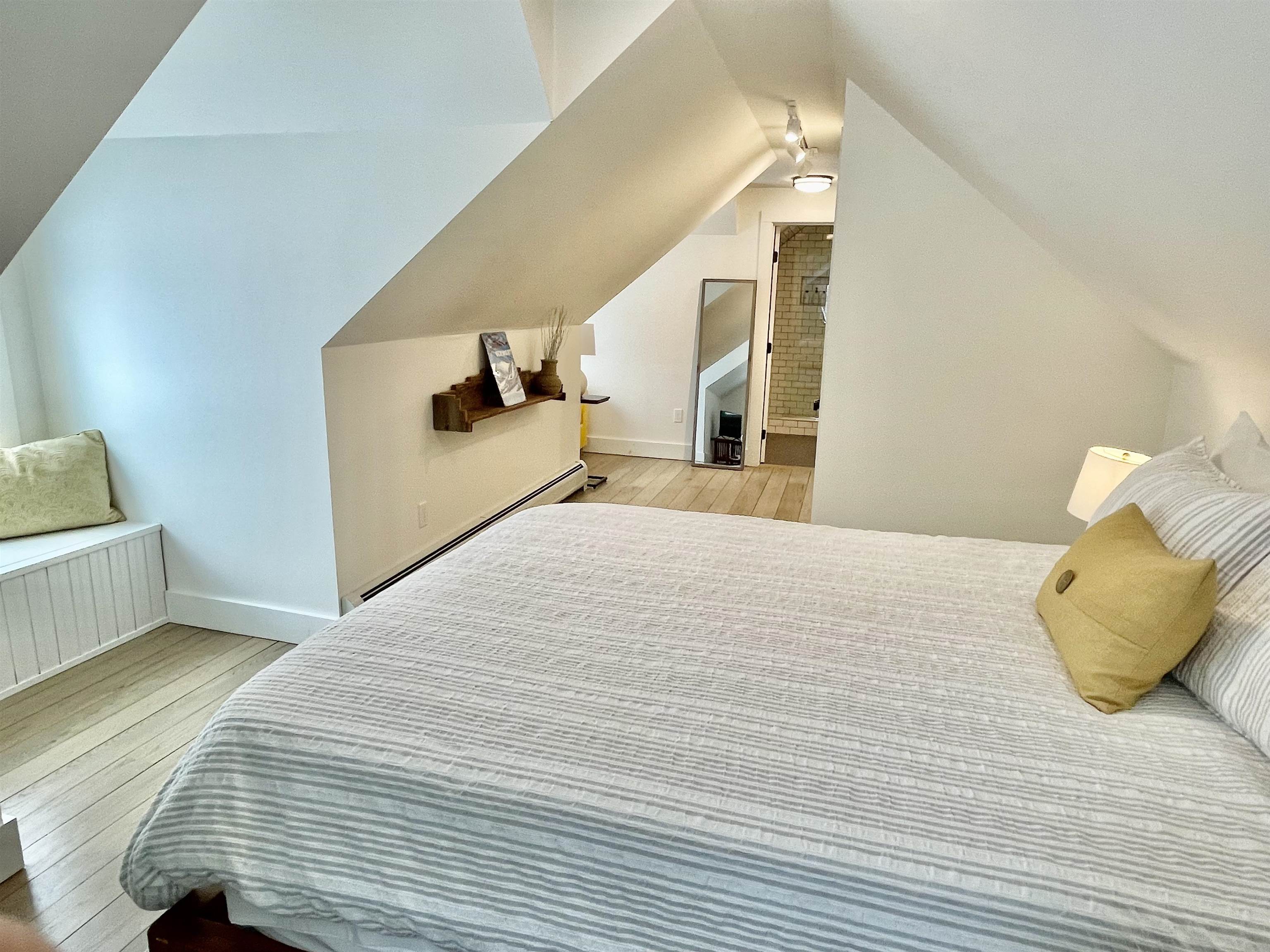 1457 Mountain Road Unit: 5