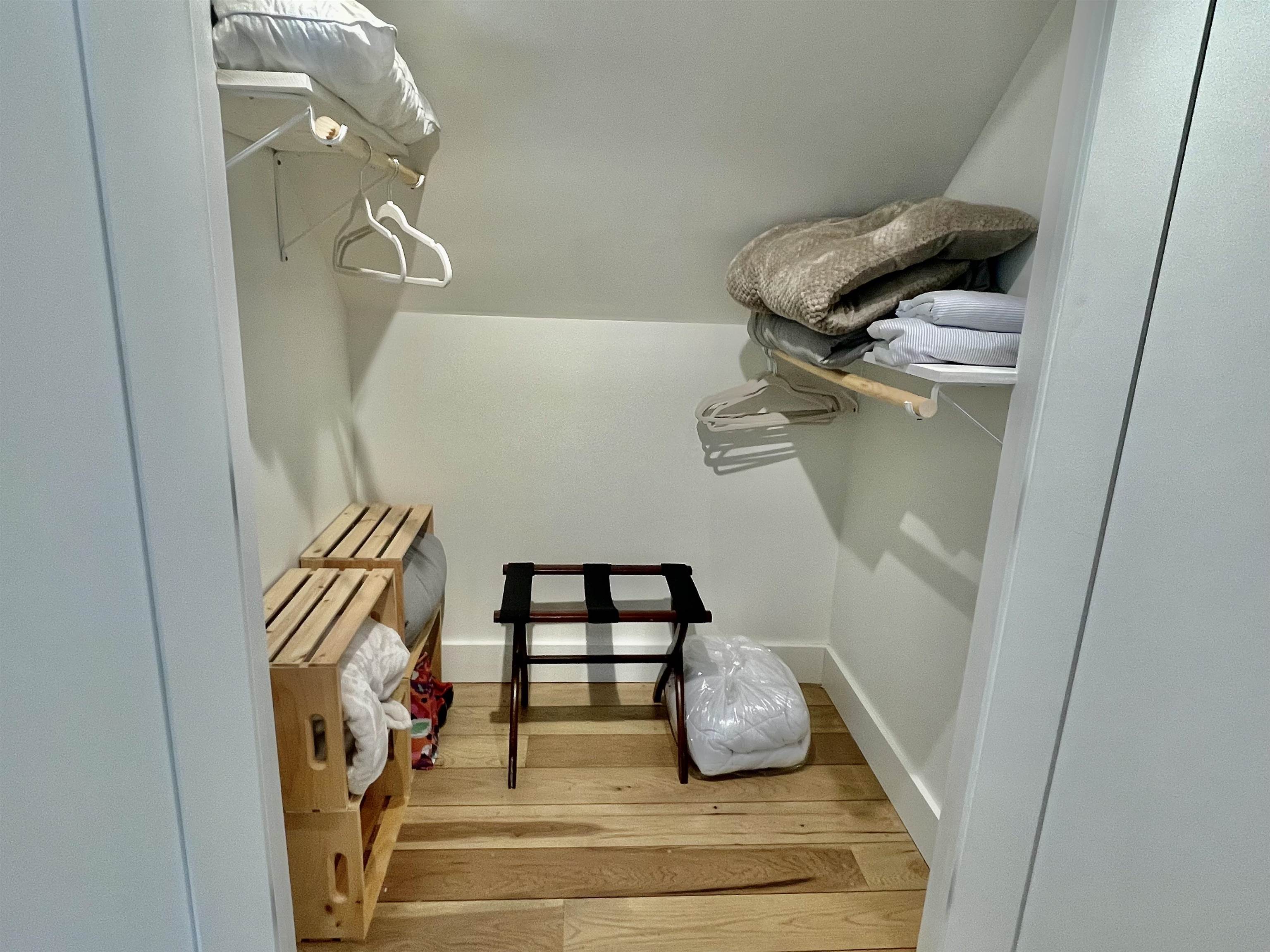 1457 Mountain Road Unit: 5