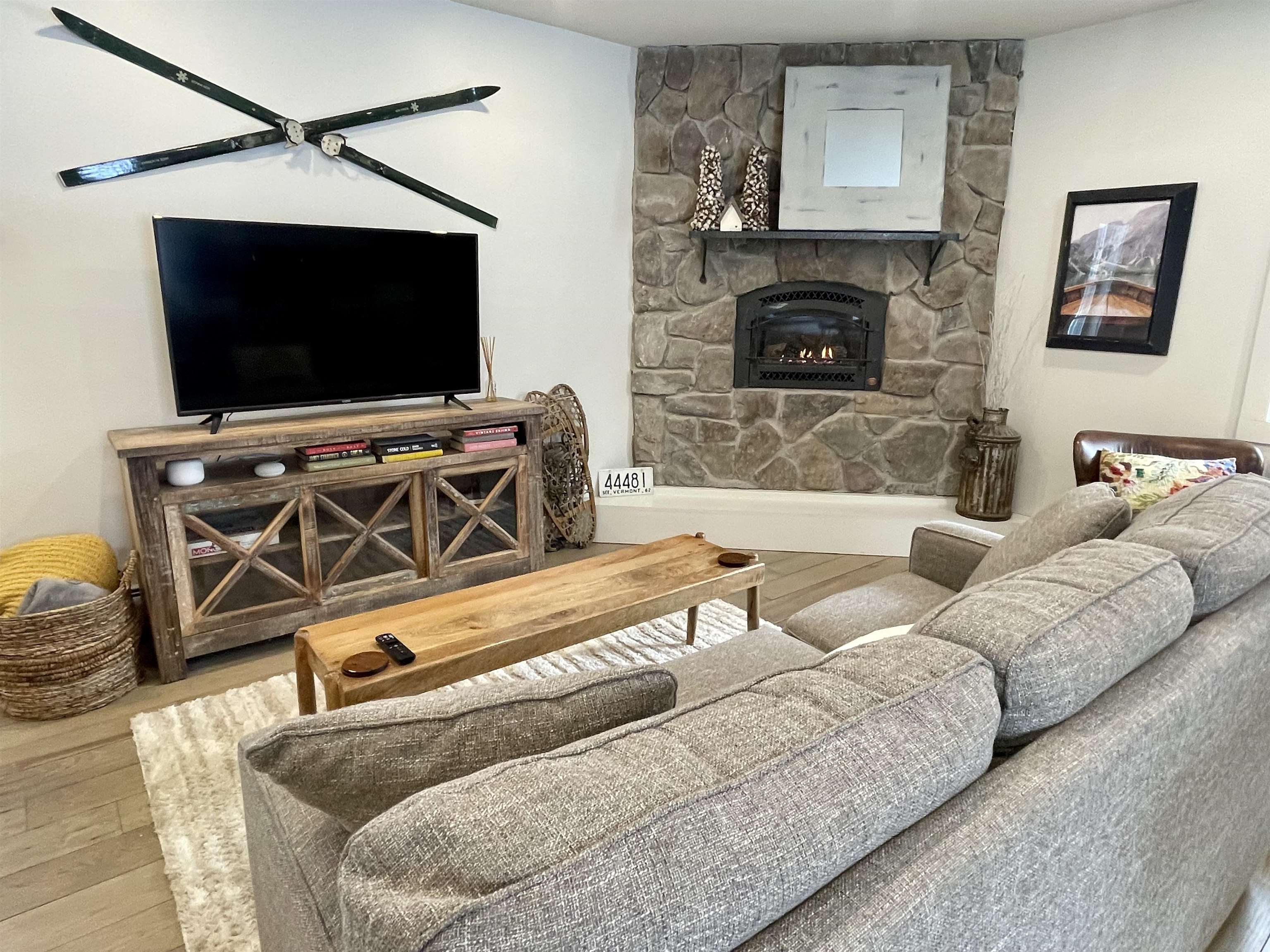 1457 Mountain Road Unit: 5