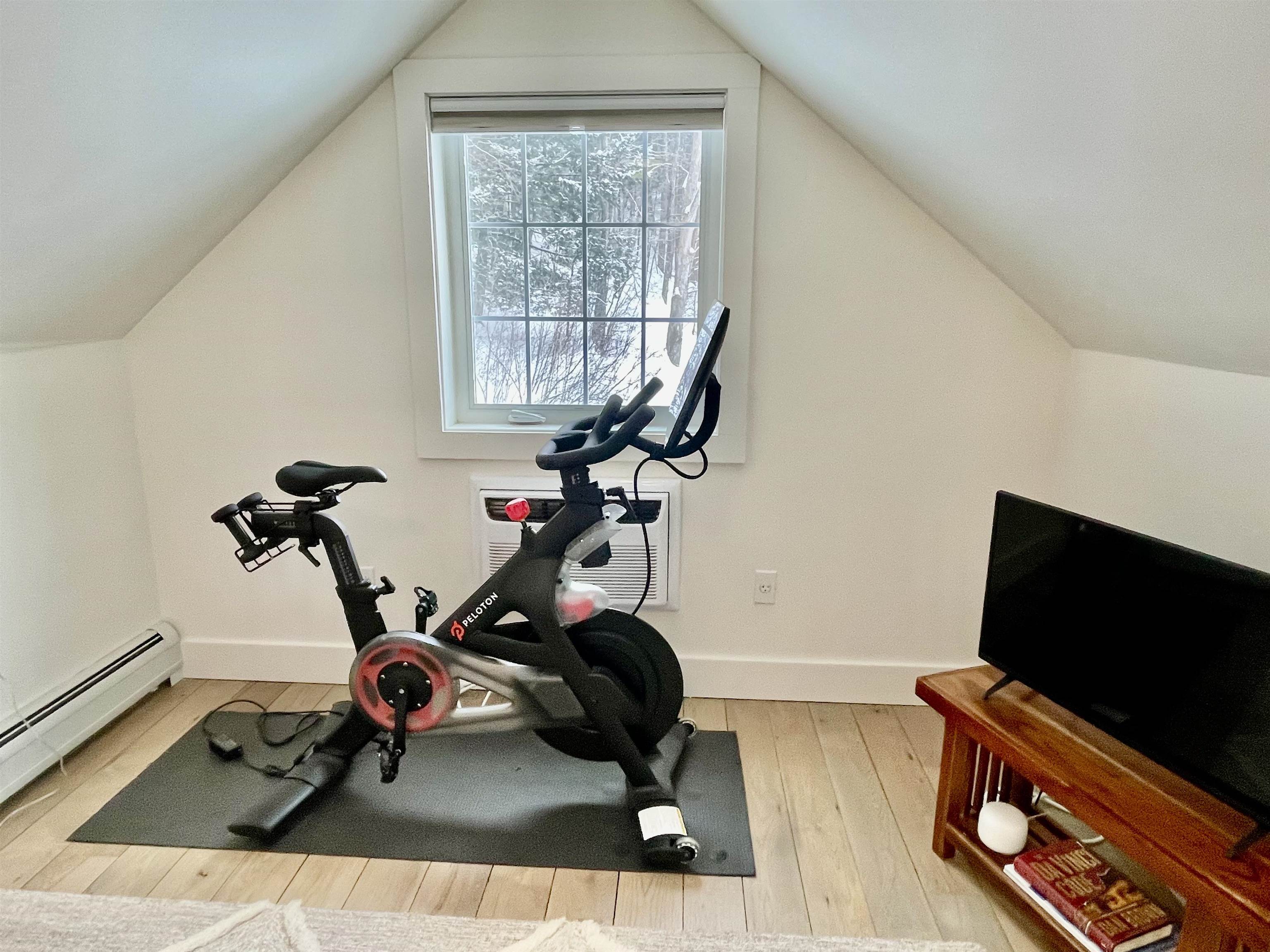 1457 Mountain Road Unit: 5