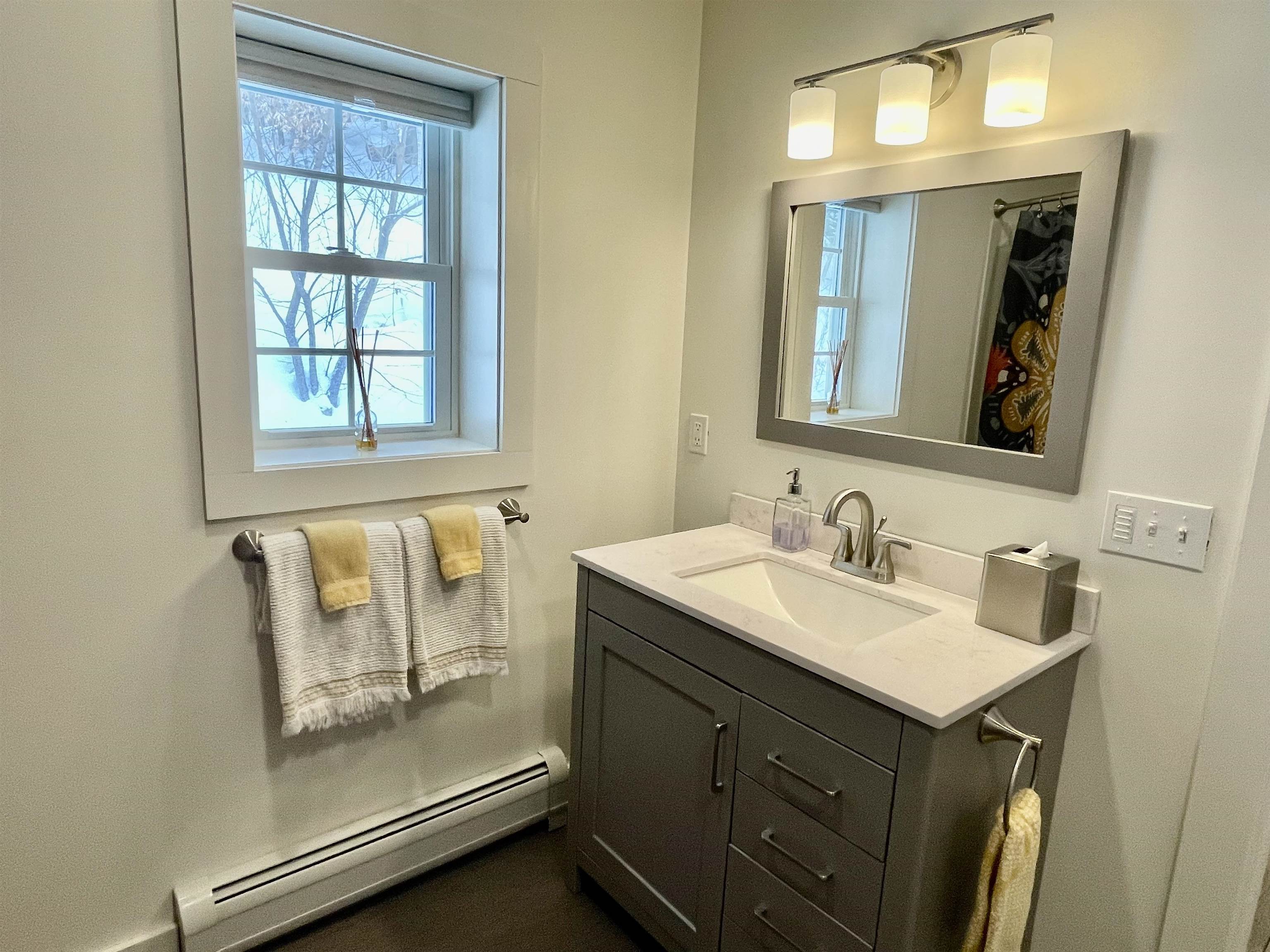 1457 Mountain Road Unit: 5