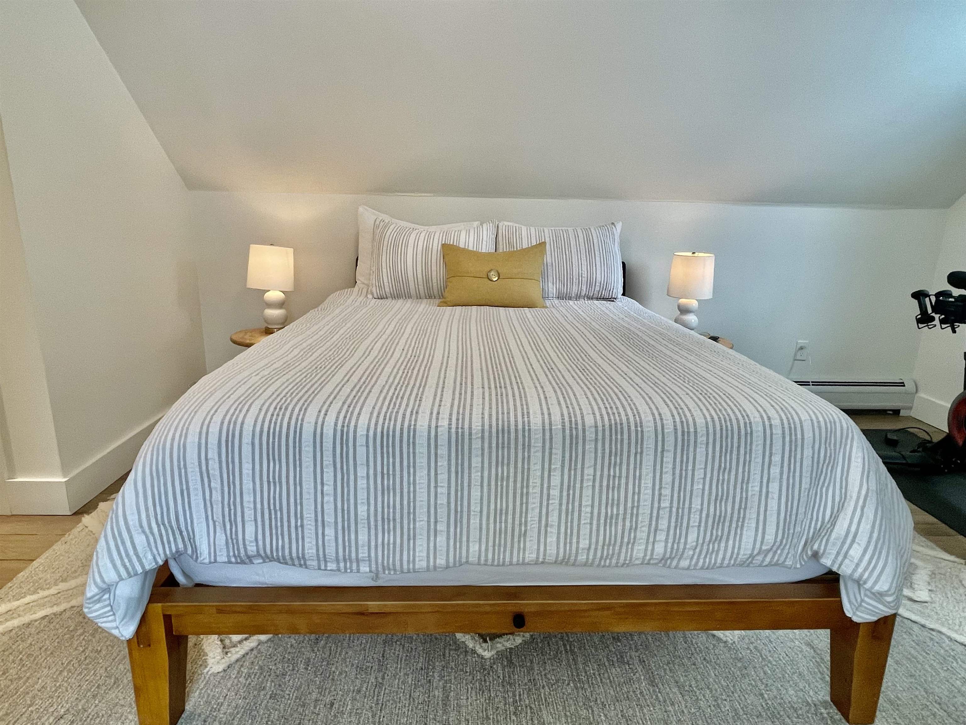 1457 Mountain Road Unit: 5