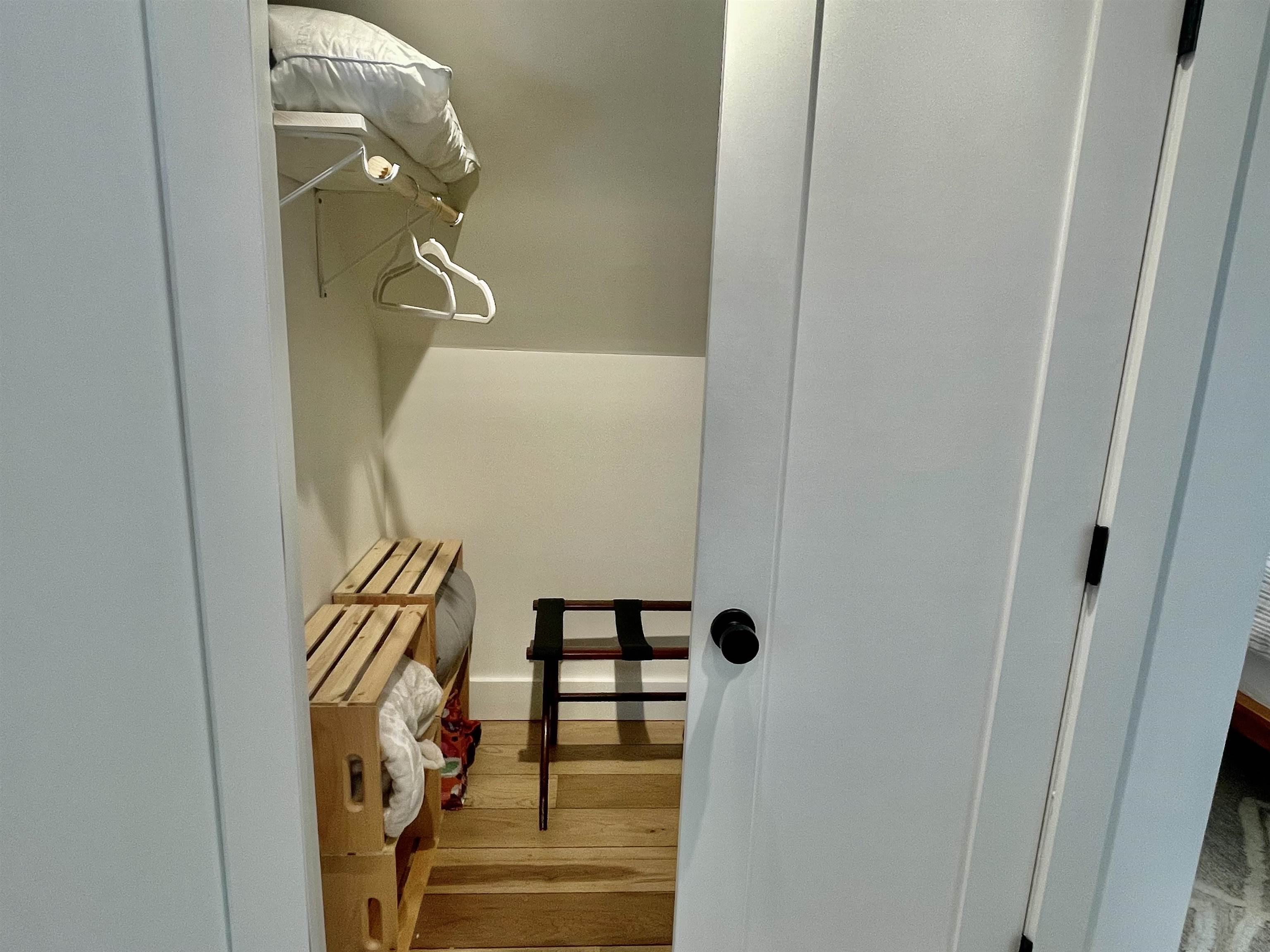 1457 Mountain Road Unit: 5