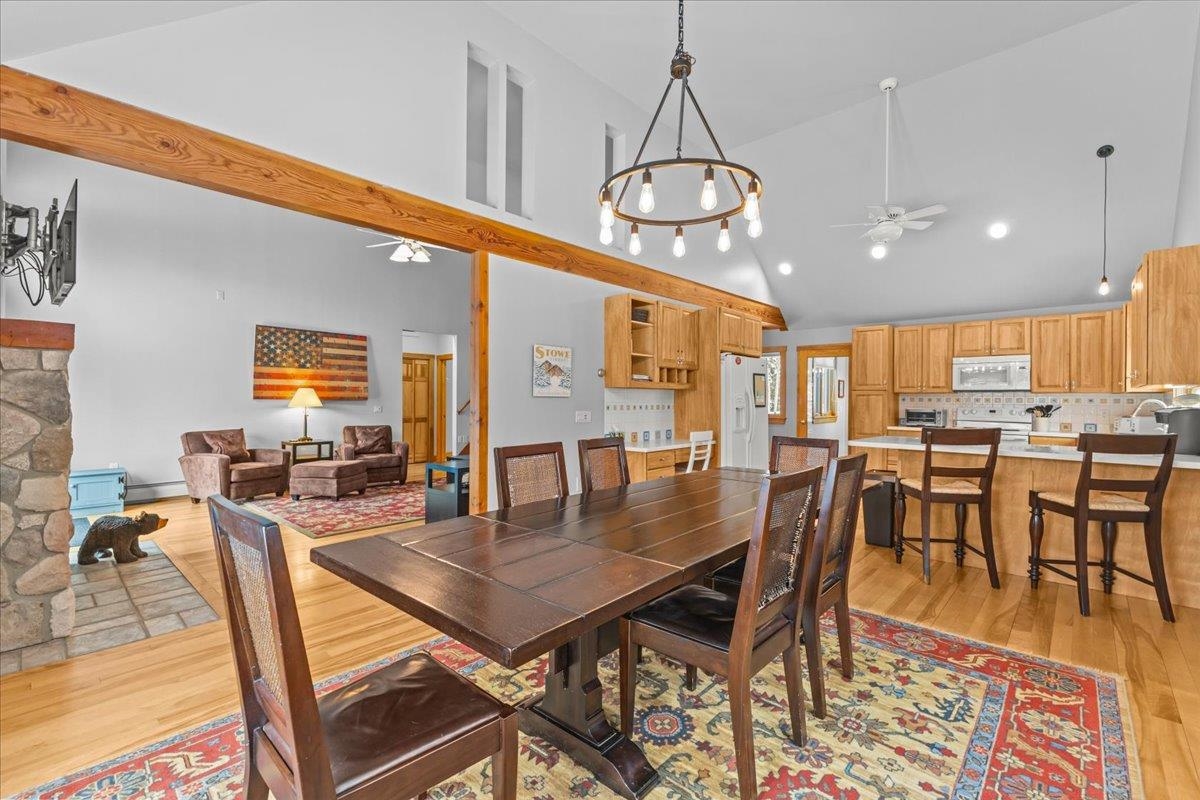 187 Lower Moulton Lane