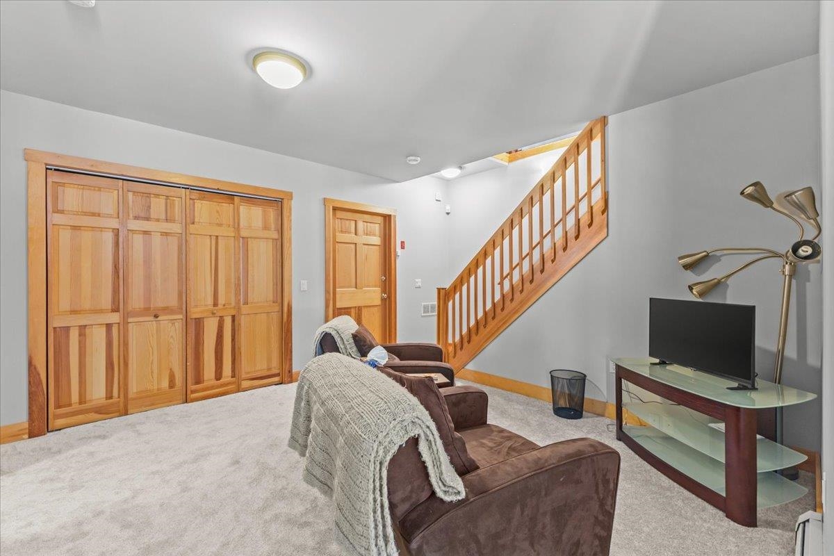 187 Lower Moulton Lane