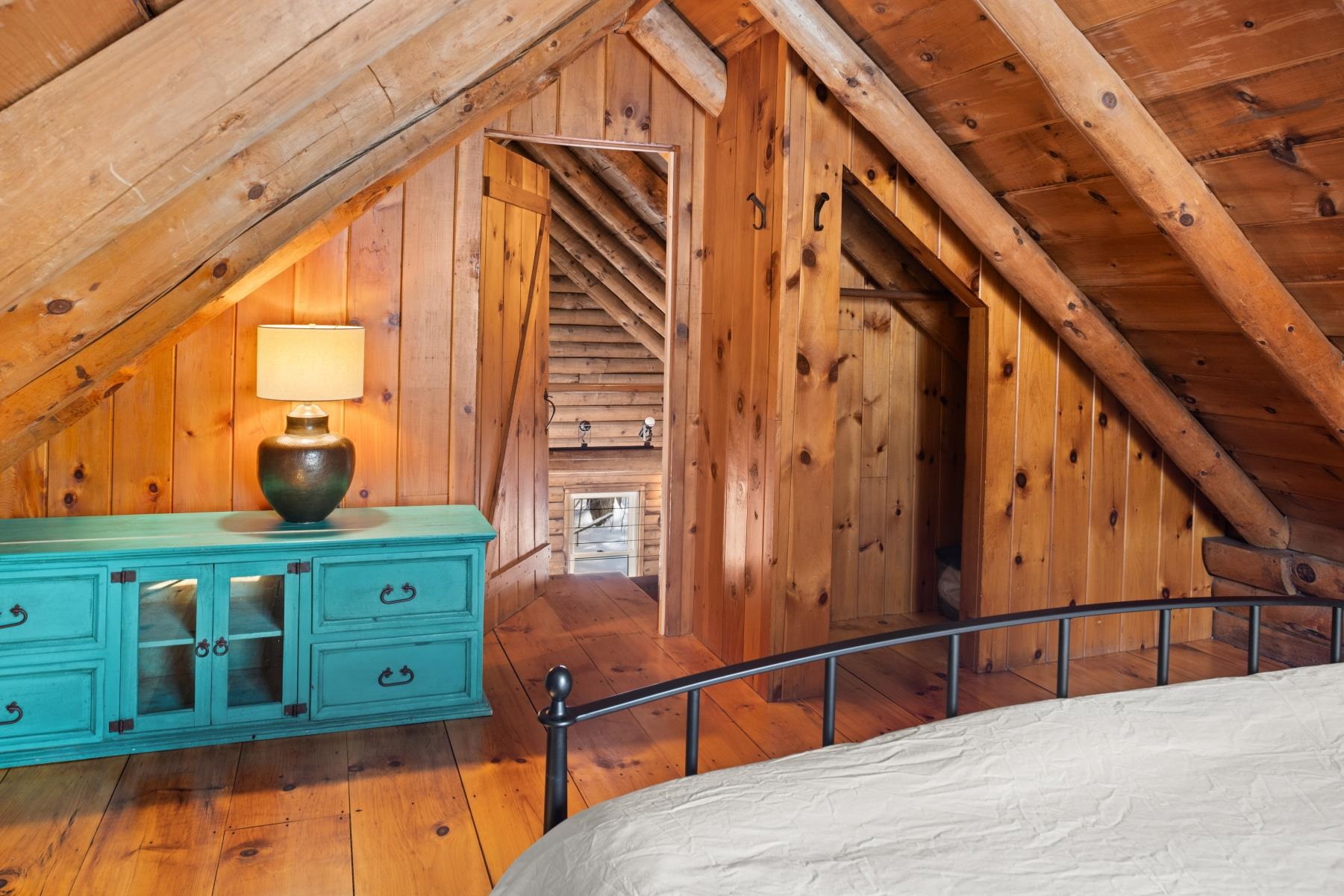 4200 Elmore Mountain Road