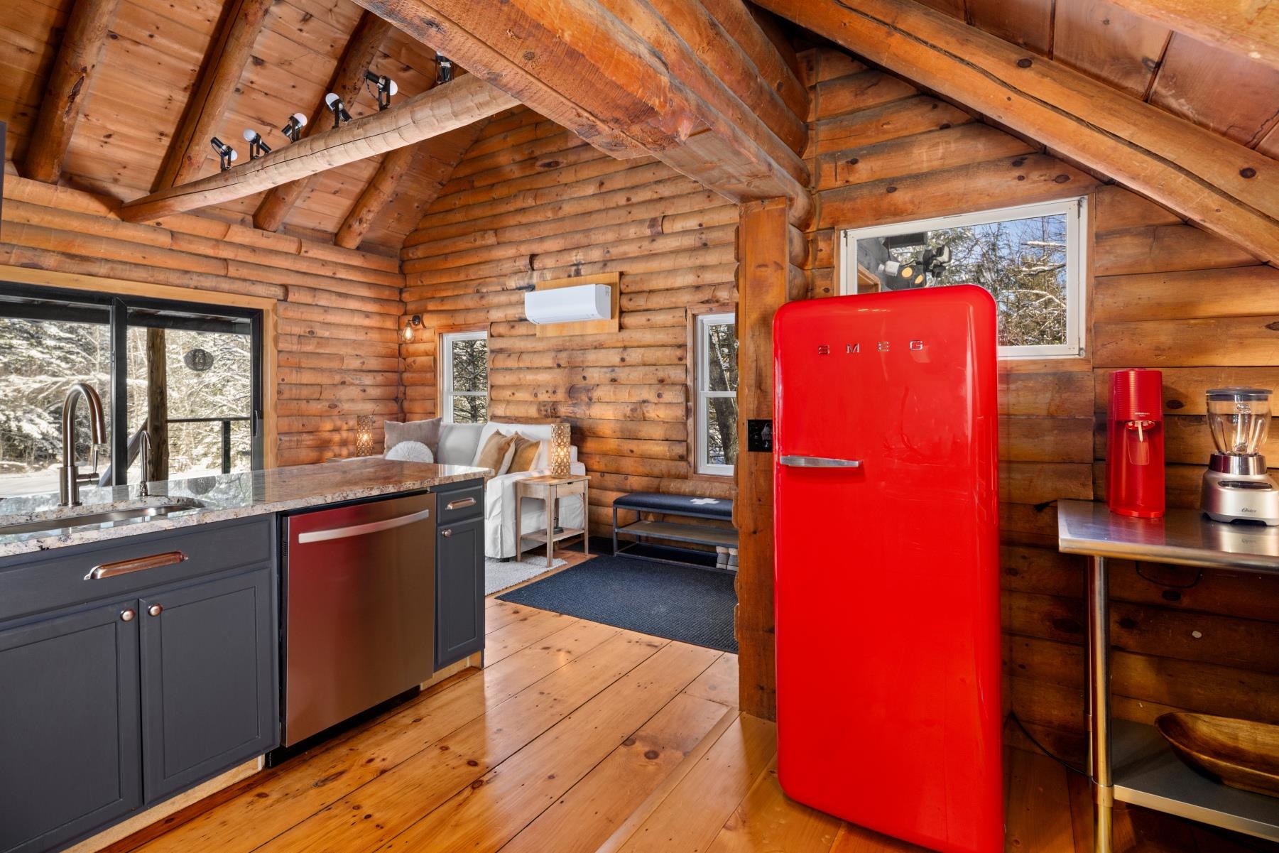 4200 Elmore Mountain Road