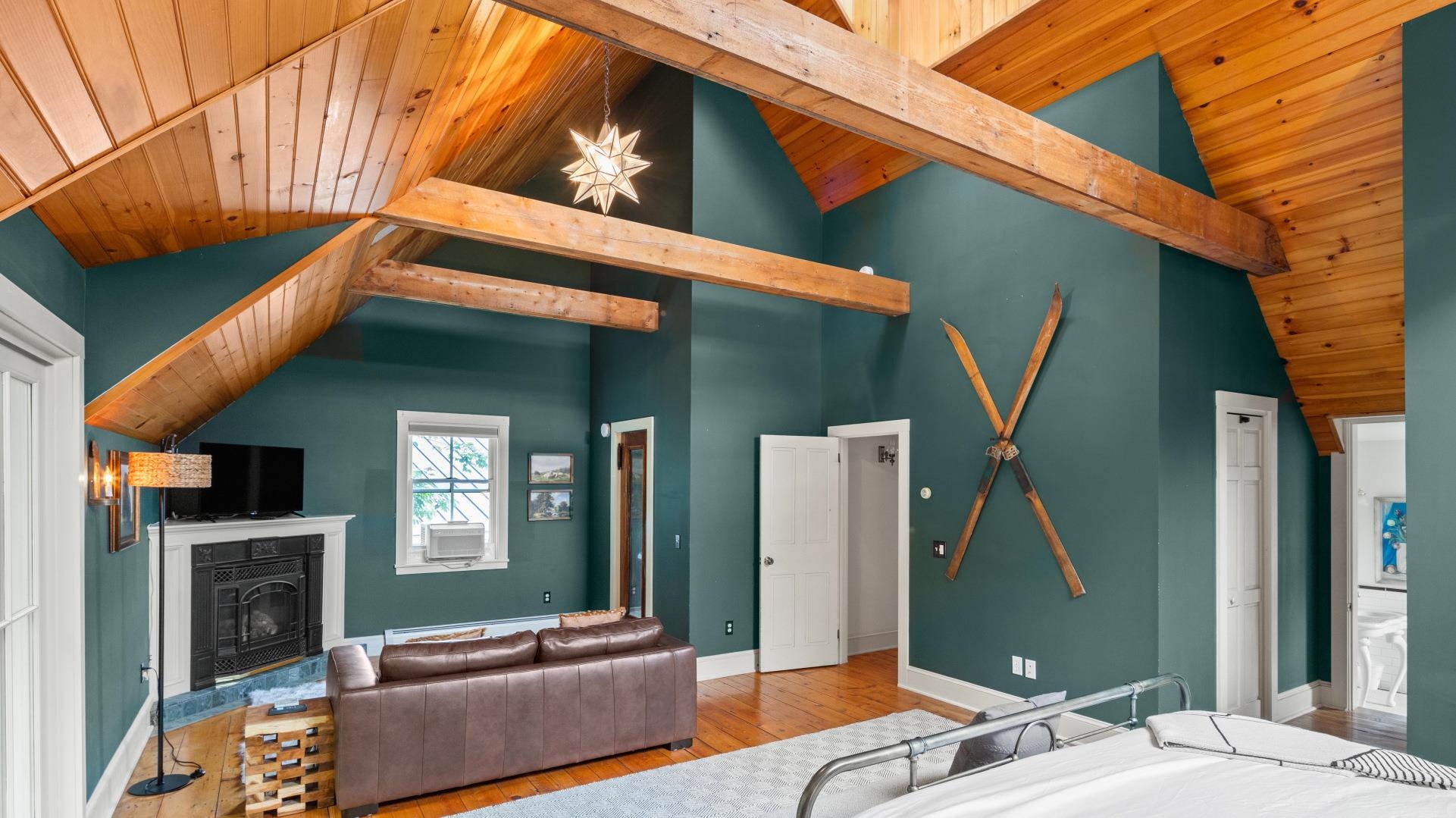 4 Highland Avenue