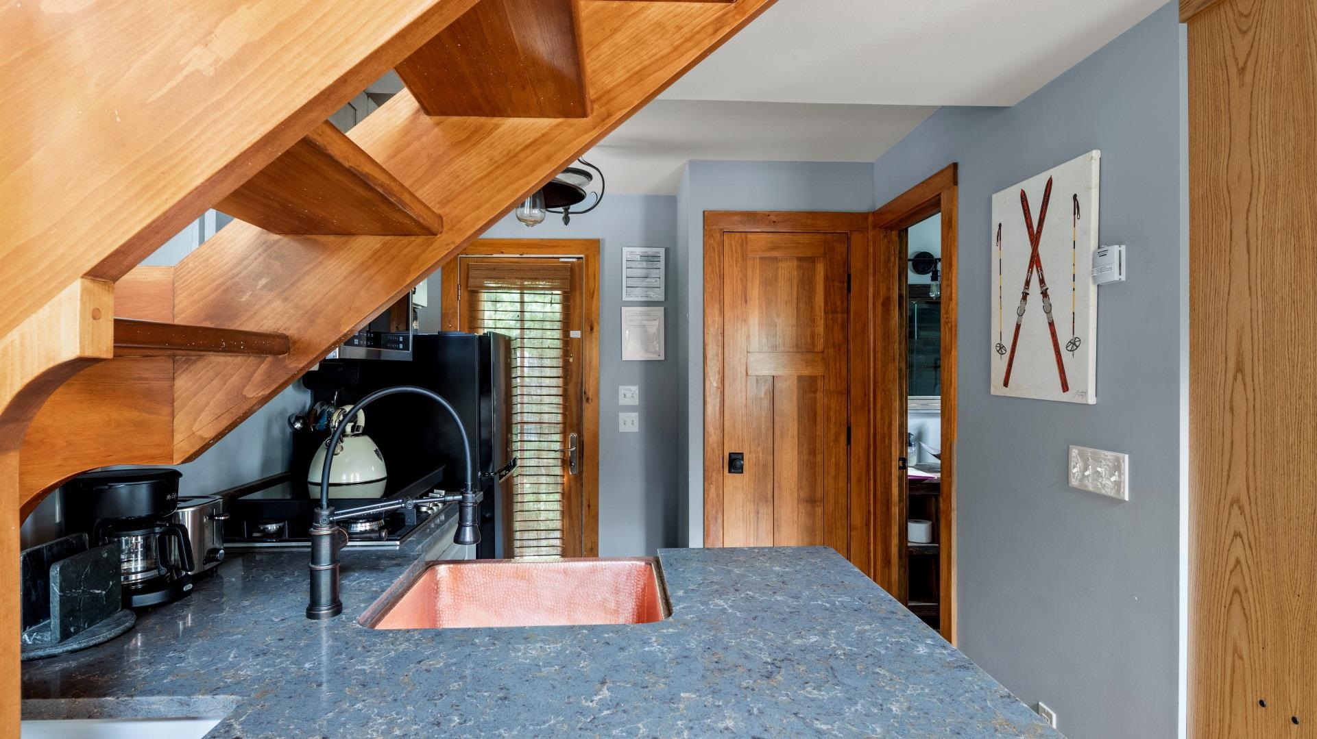 4 Highland Avenue
