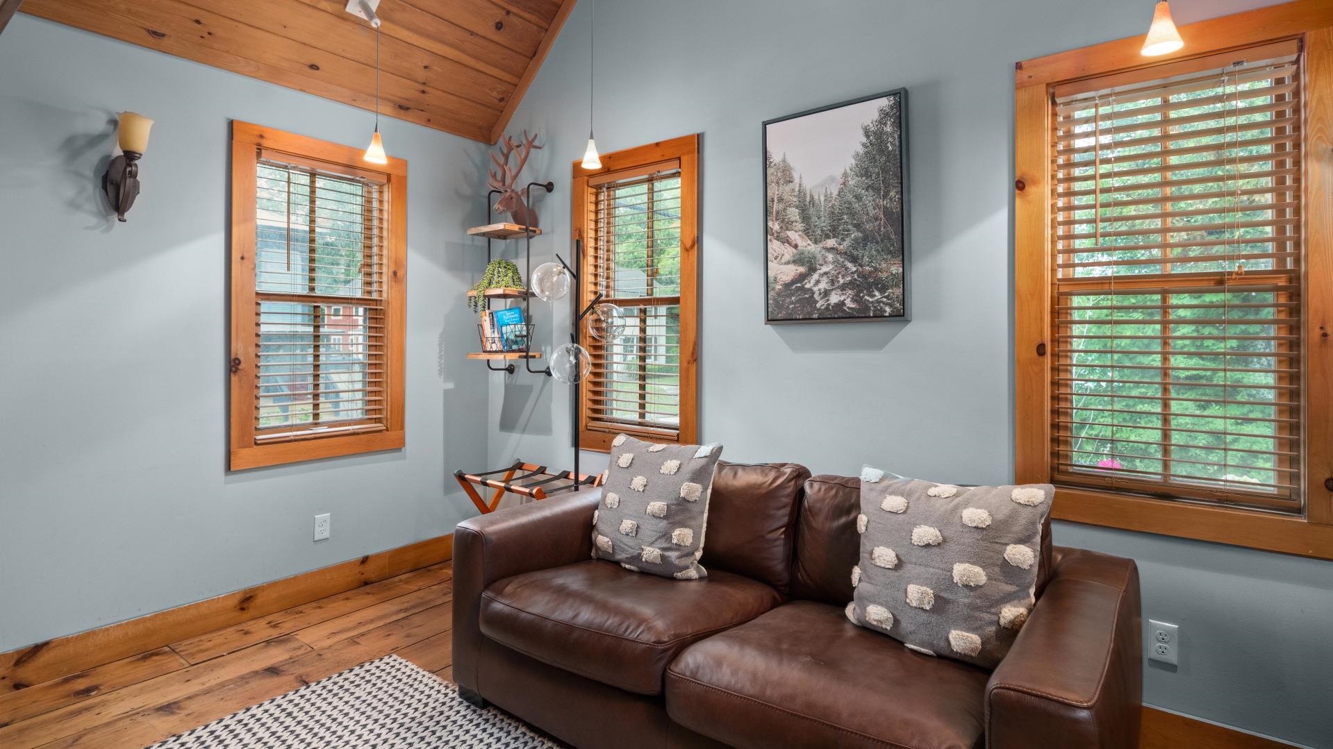 4 Highland Avenue