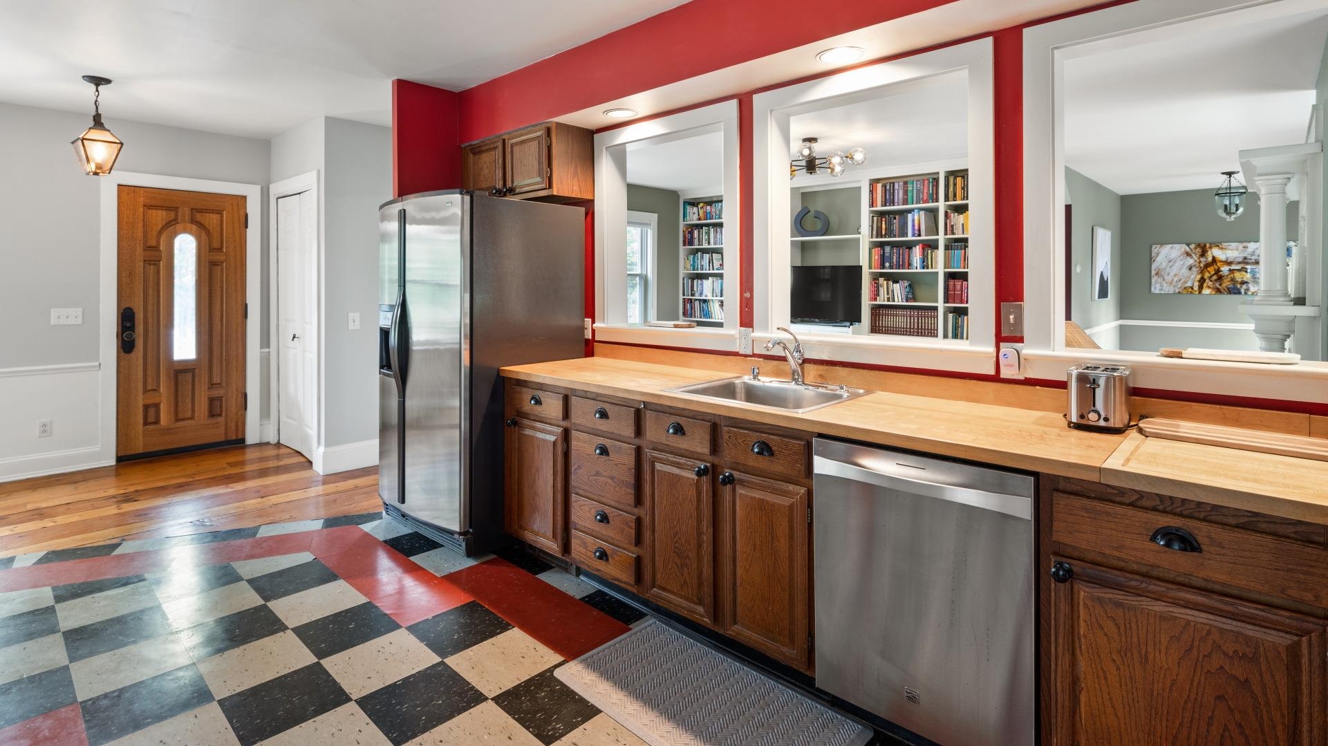 4 Highland Avenue