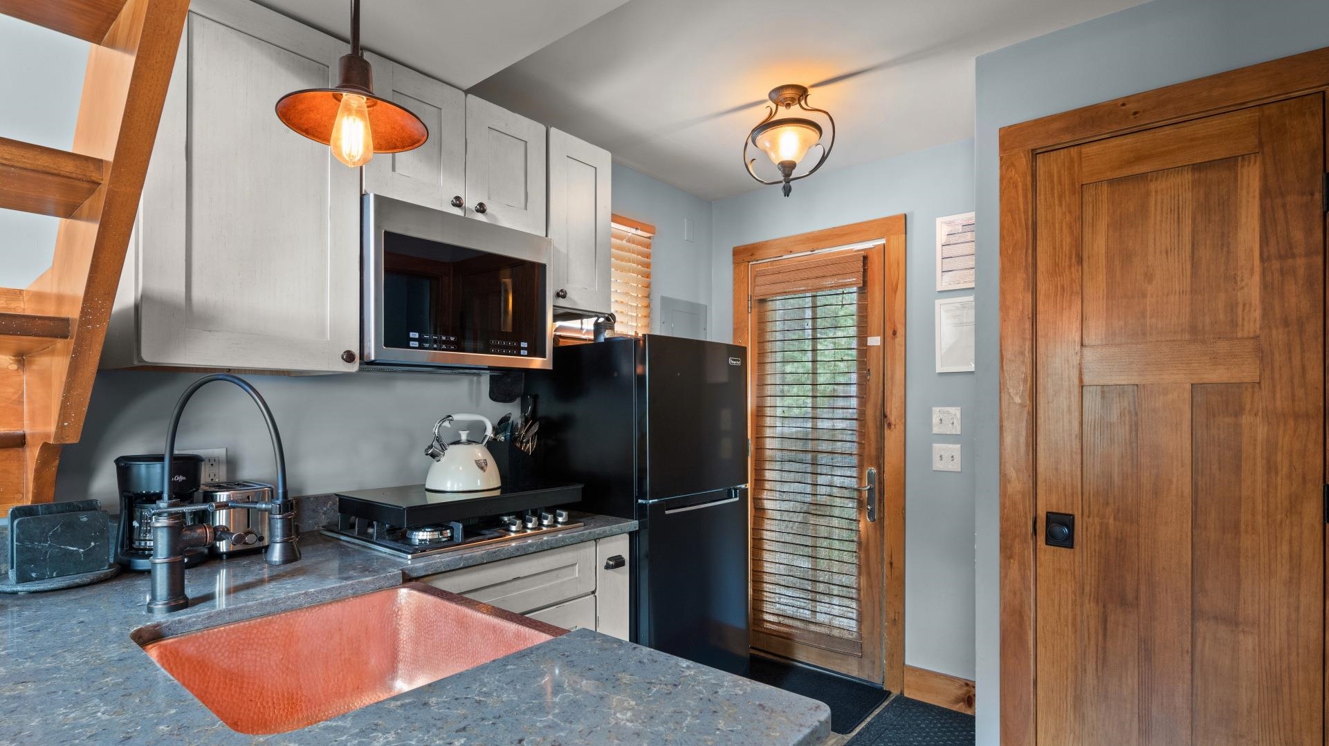 4 Highland Avenue