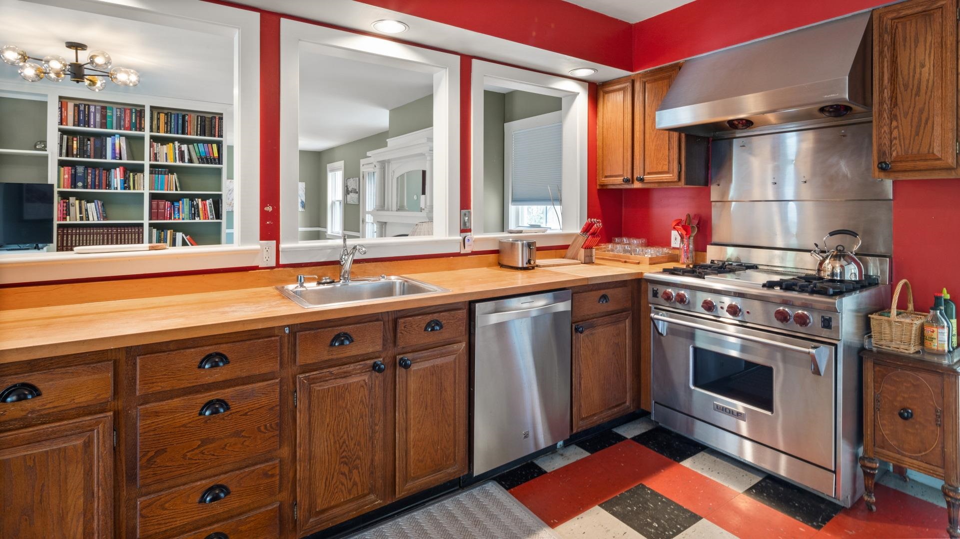 4 Highland Avenue